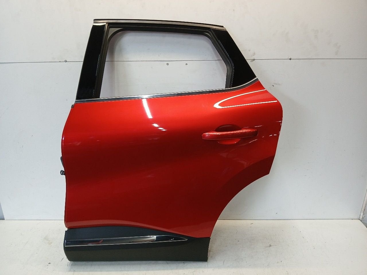 Portier links achter Renault Captur, Auto-onderdelen, Carrosserie en Plaatwerk, Onderdelen@venauto.nl, Van der Ven Autorecycling B.V.