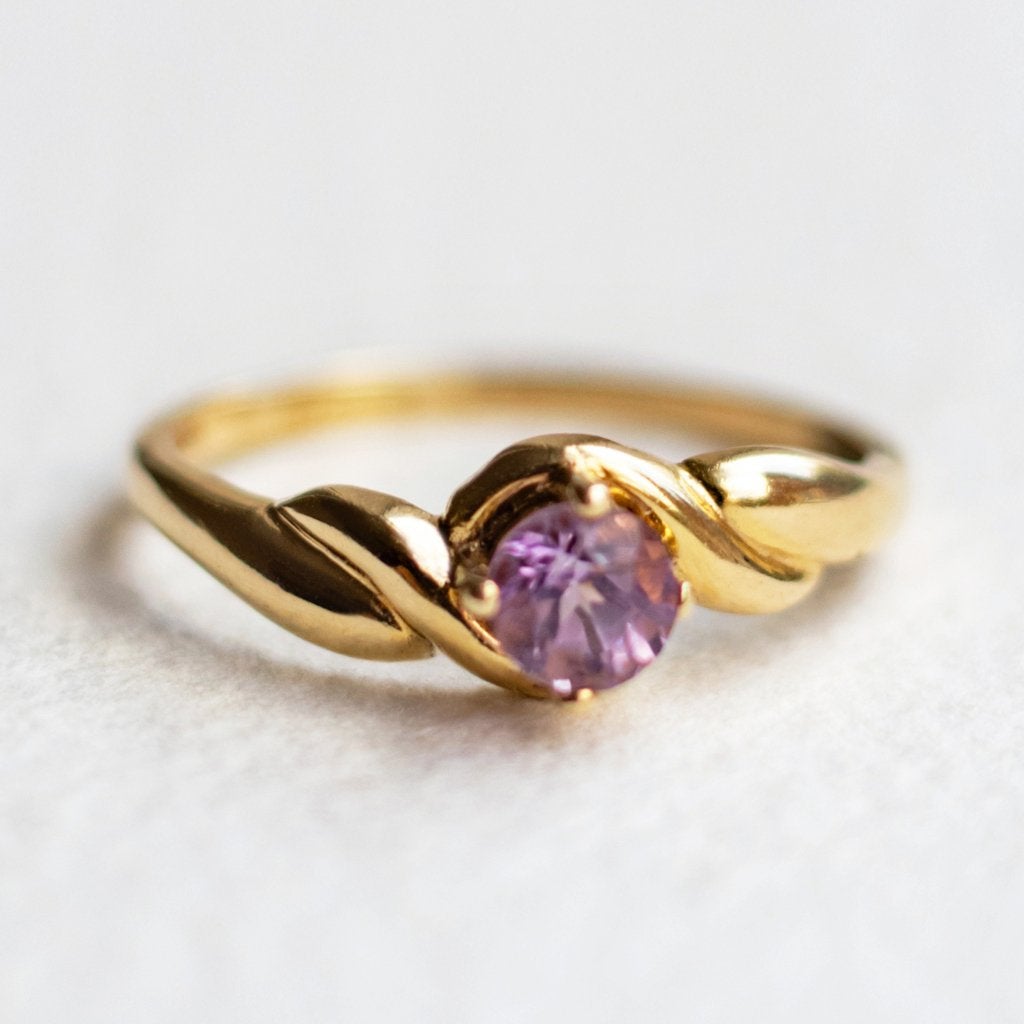 Vintage 9K gouden solitaire met amethist maat 16,75, Sieraden, Tassen en Uiterlijk, Ringen, Ophalen of Verzenden, Met edelsteen