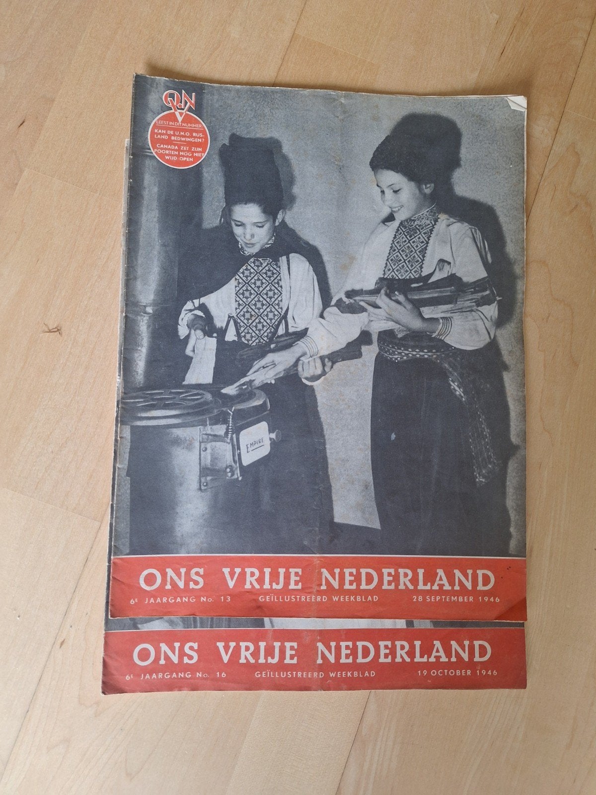 Ons Vrije Nederland - 6e Jaargang (1946) - Nrs. 13 & 16, Boeken, Ophalen of Verzenden, Gelezen, Overige typen