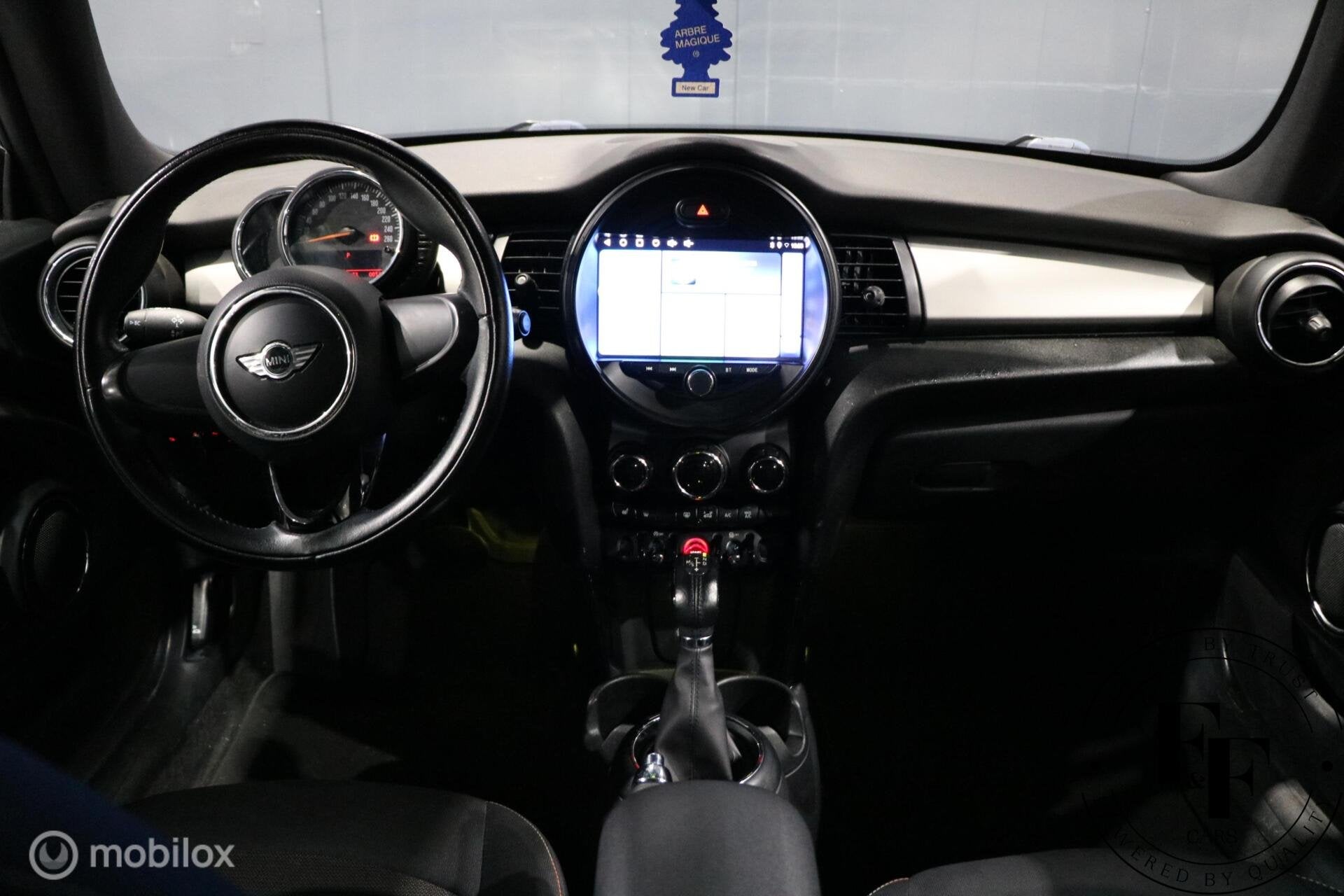 MINI One 1.2 Business |Automaat |Stoelverwarming|PDC Cruise, Auto's, Stof, Gebruikt, Euro 6, 1095 kg