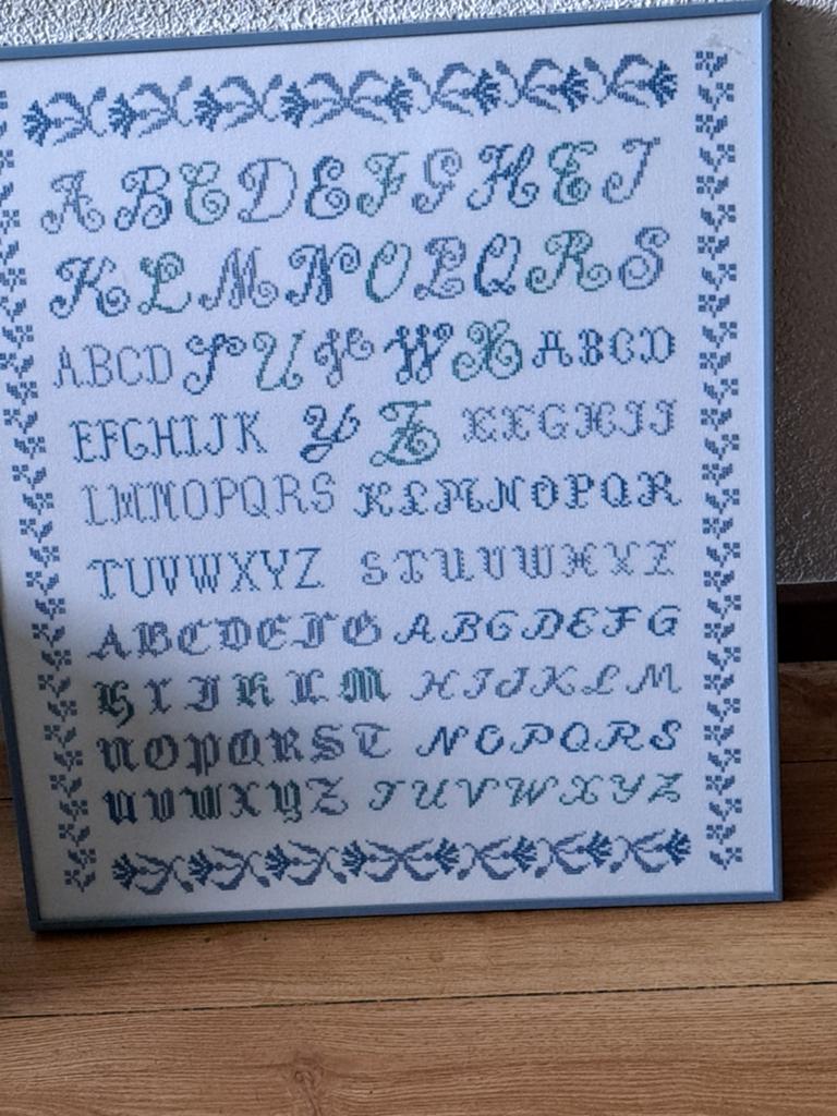 Mooi blauw ABC borduurwerk, Ophalen of Verzenden, Overige typen