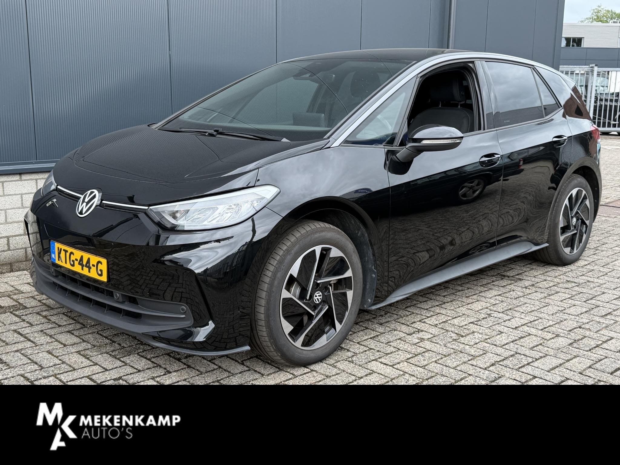 Volkswagen ID.3 Pure 52 kWh 18"/Adaptieve Cruise/Apple Carpl, Auto's, Volkswagen, Zwart, Automatische klimaatregeling, ID.3, Zwart