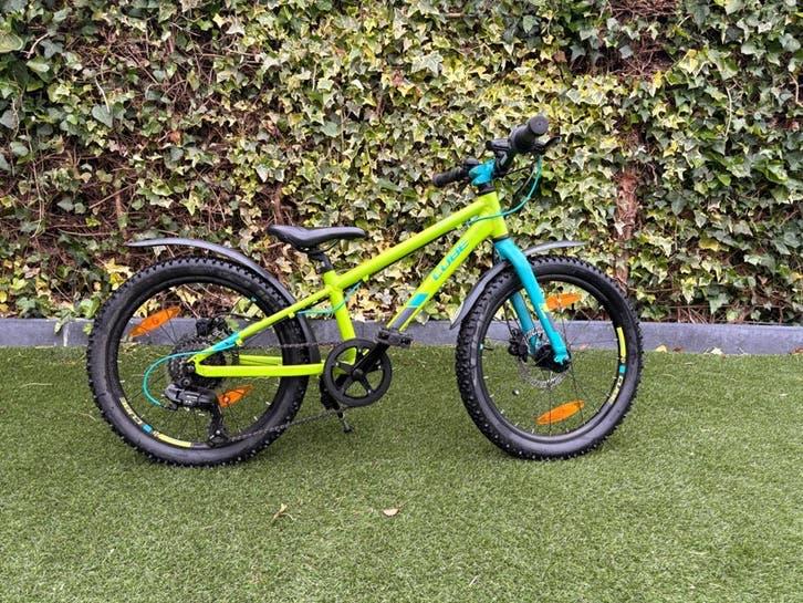 Cube Acid Race 20 inch kinderfiets - Mooie kinderfiets!, Fietsen en Brommers, Fietsen | Kinderfietsjes, Ophalen, Zo goed als nieuw