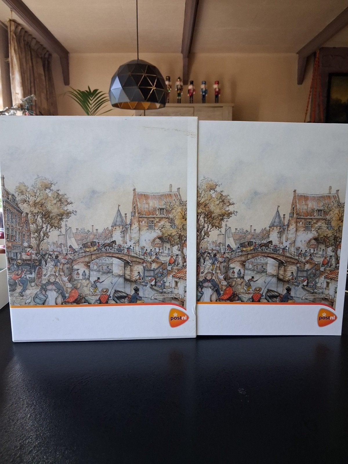 Postzegel album Anton Pieck, Postzegels en Munten, Ophalen of Verzenden, Na 1940, Postfris