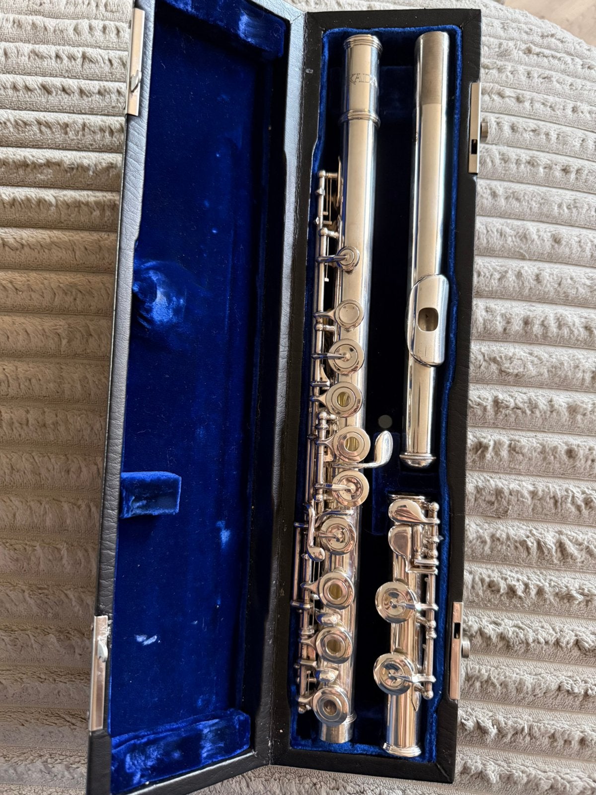 Dwarsfluit Okada 200RE, volledig nagekeken, Muziek en Instrumenten, Blaasinstrumenten | Dwarsfluiten en Piccolo's, Ophalen of Verzenden