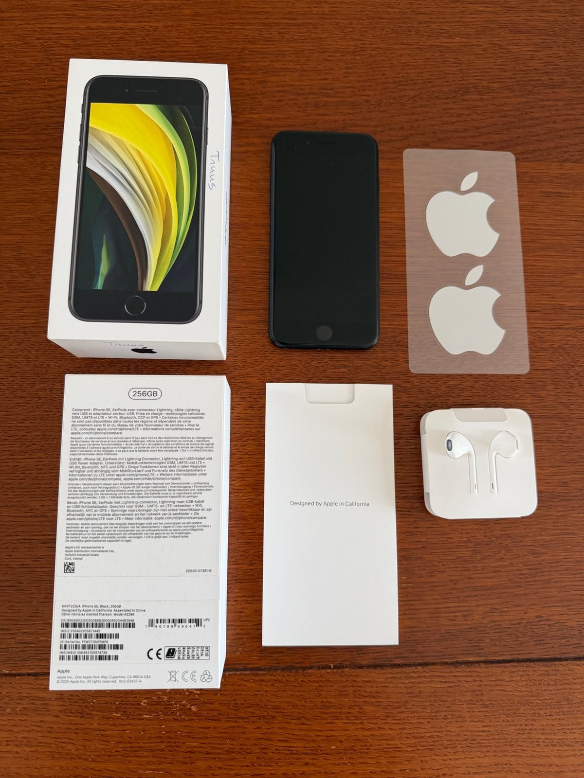 IPhone SE 2020 zwart 256gb in zeer goede staat 81% batterij, Ophalen of Verzenden, Zo goed als nieuw, Zwart, 256 GB