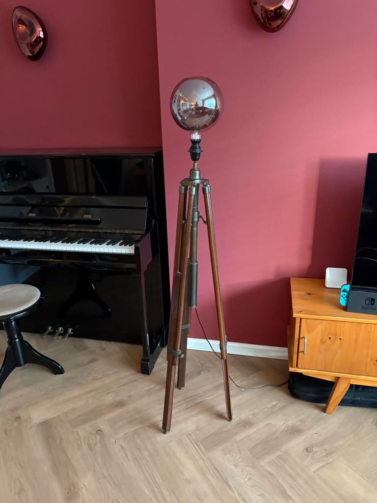 Antieke landmeter lamp, Gebruikt, 100 tot 150 cm, Hout, Antiek