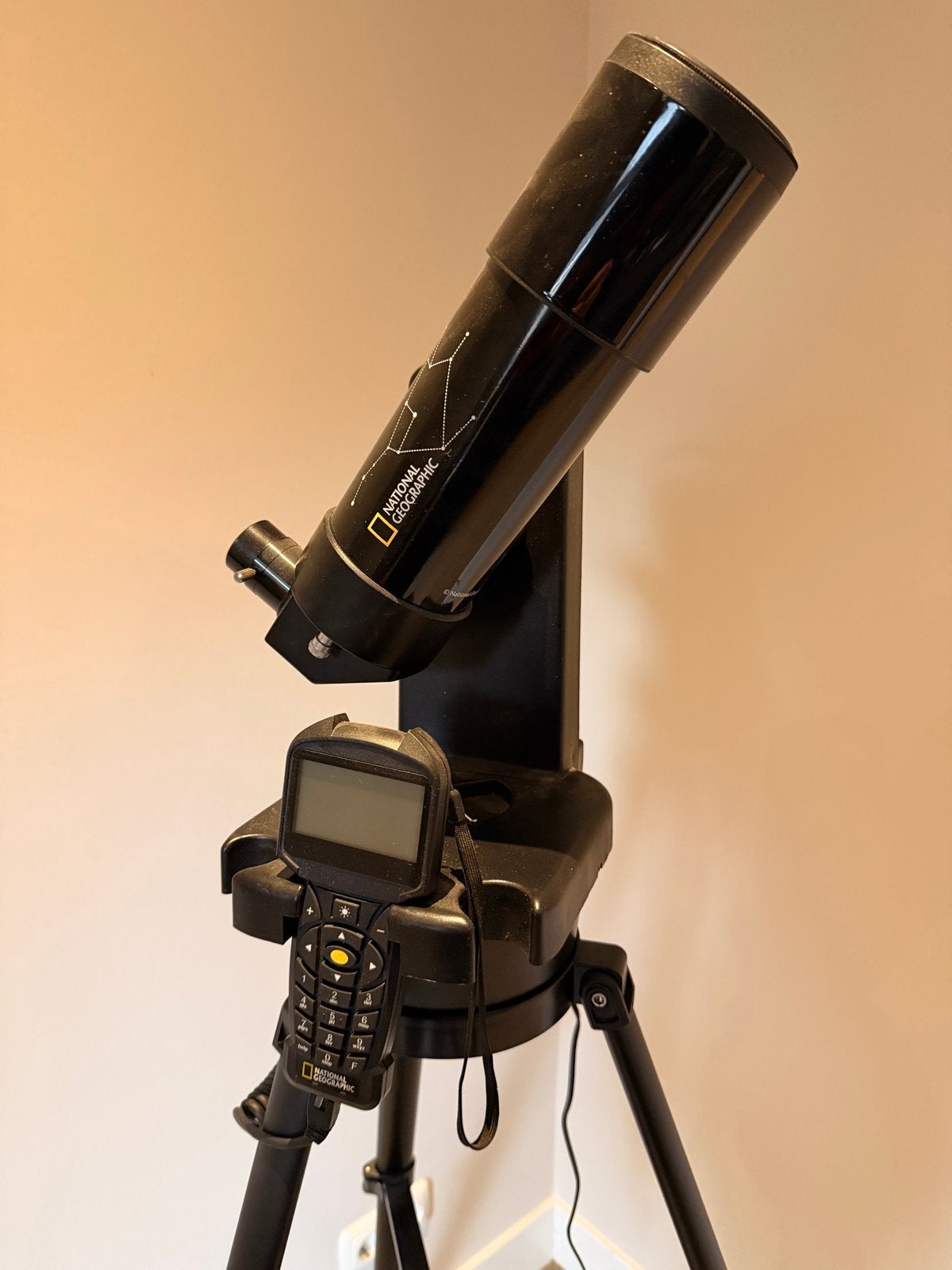 Spiegeltelescoop met Statief - National Geographic, Audio, Tv en Foto, Gebruikt, 80 tot 200 mm, Met statief, Spiegeltelescoop (reflector)