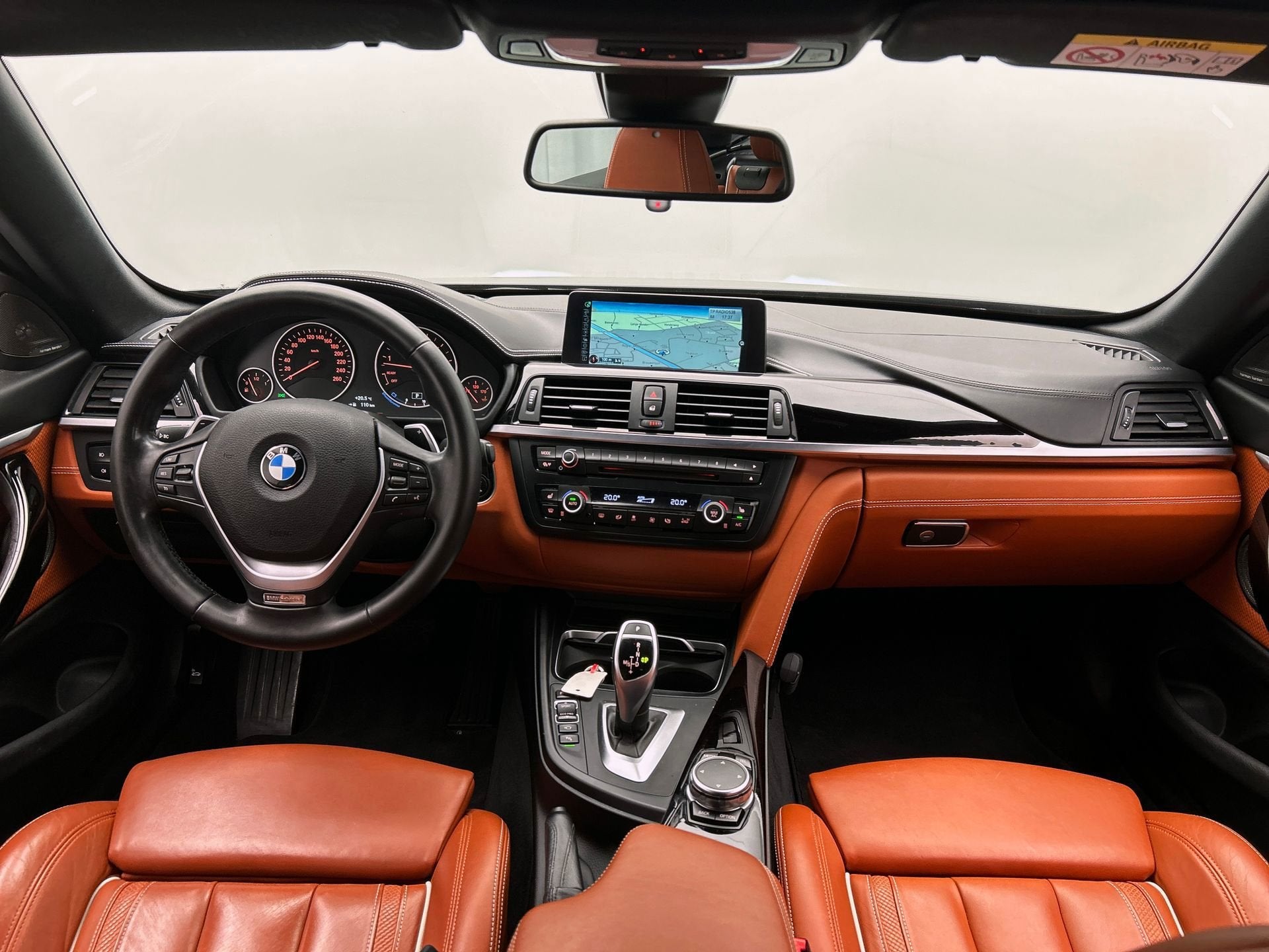 BMW 4-serie Cabrio 440i Centennial High Executive 326 PK | O, Auto's, Automaat, Dealer onderhouden, Achterwielaandrijving, Gebruikt