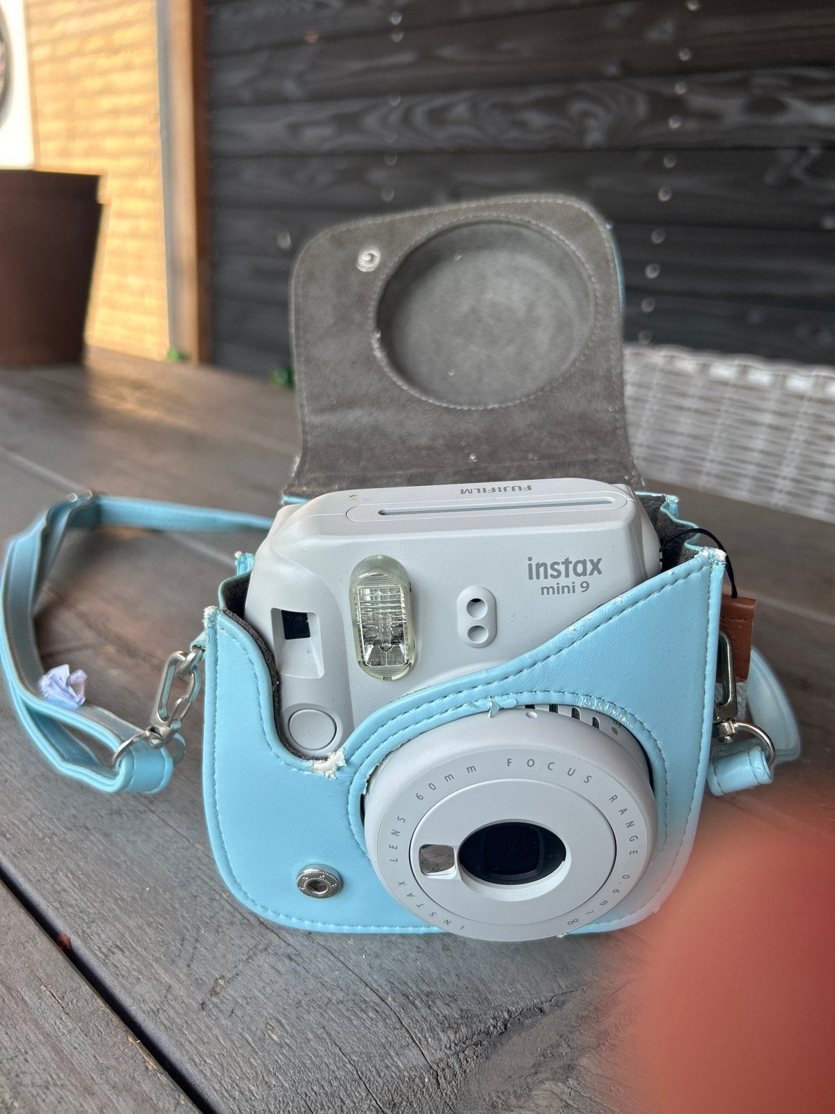 Fujifilm Instax Mini 9 Instant Camera met hoesje, Instant camera, Zo goed als nieuw, Fujifilm, Draagriem