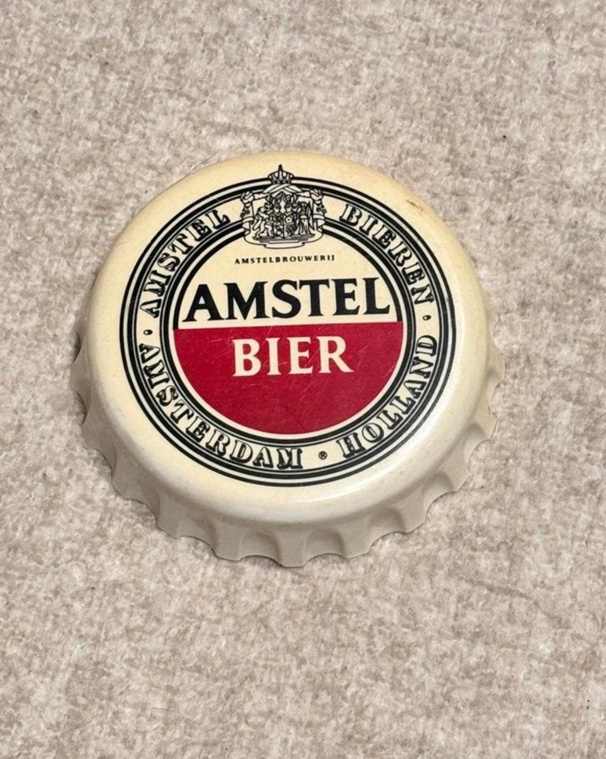 Vintage Amstel Bier kroonkurk reclamebord, Verzamelen, Ophalen of Verzenden, Gebruikt, Reclamebord, Plaat of Schild, Amstel