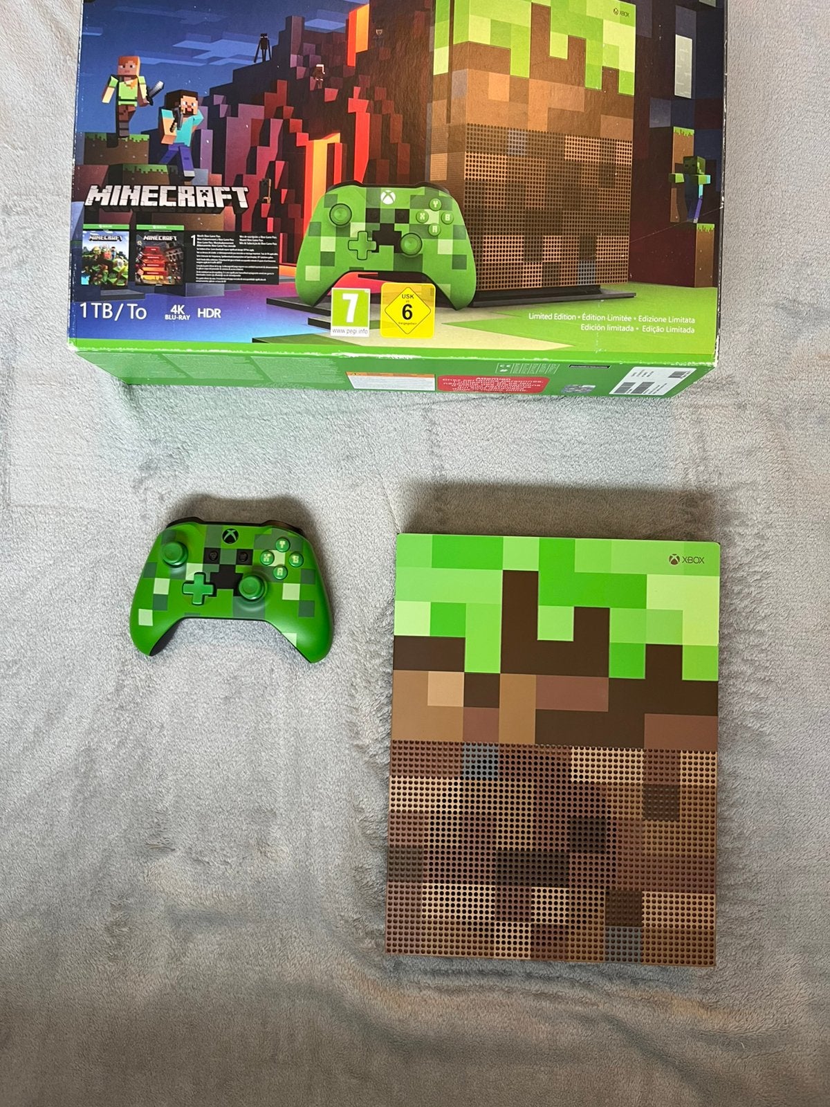 Xbox one s minecraft editie, Spelcomputers en Games, Ophalen of Verzenden, Zo goed als nieuw, Met 1 controller, Xbox One S