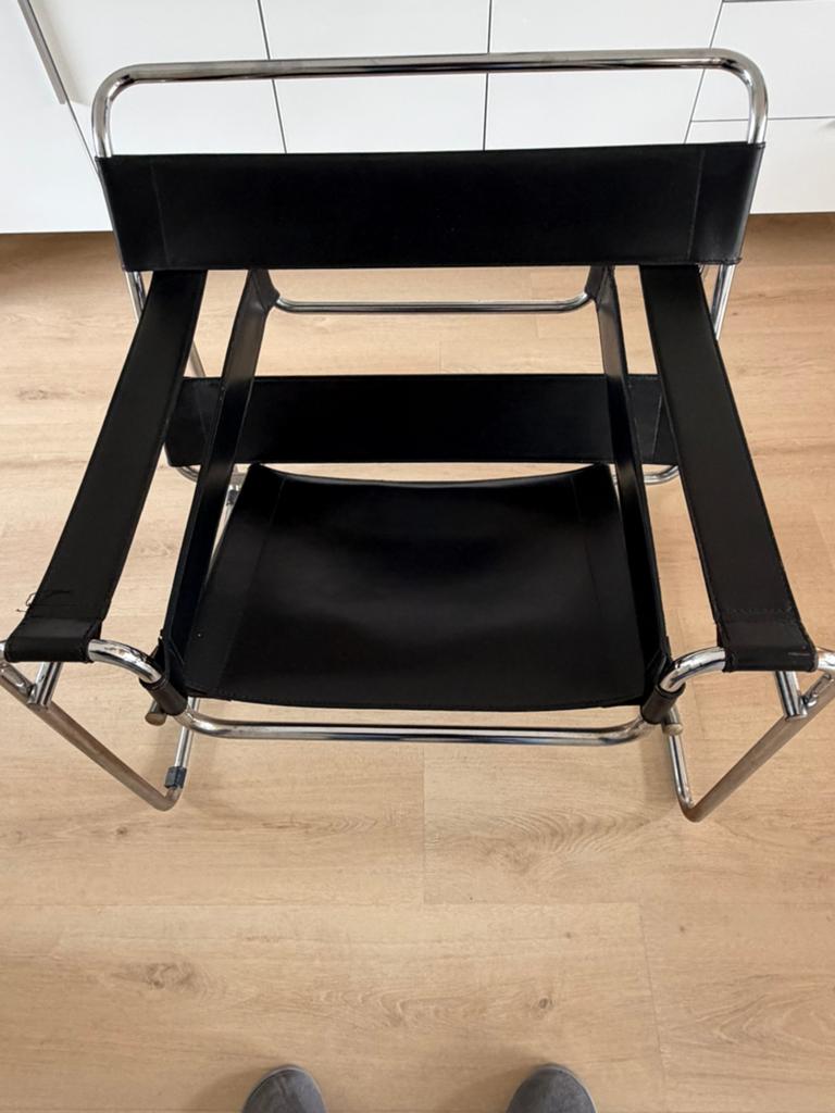 Marcel Breuer Wassily Stoel - Verchroomd staal & leer, Huis en Inrichting, Stoelen, Gebruikt, Twee, Zwart, Leer