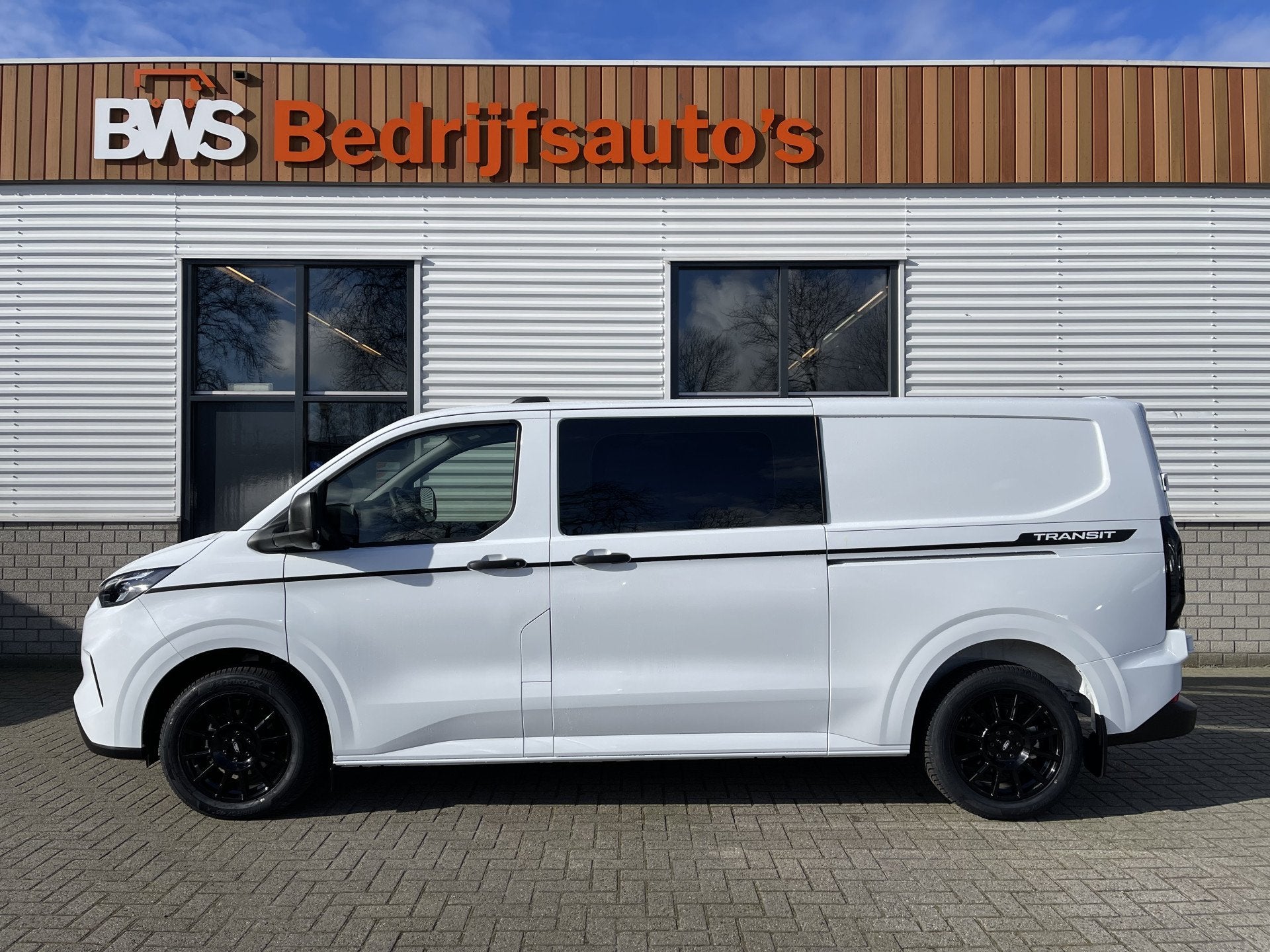 Ford Transit Custom 320 2.0 TDCI 130pk L2H1 Sport originele, Voorwielaandrijving, 1995 cc, 4 cilinders, 2500 kg