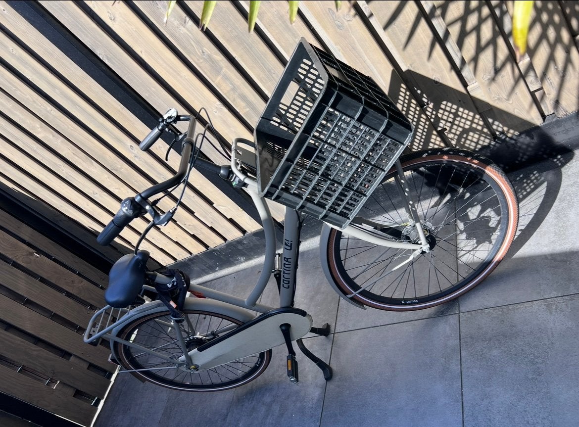 Cortina 28 inch U4 transportfiets, 56 cm of meer, Ophalen, Zo goed als nieuw