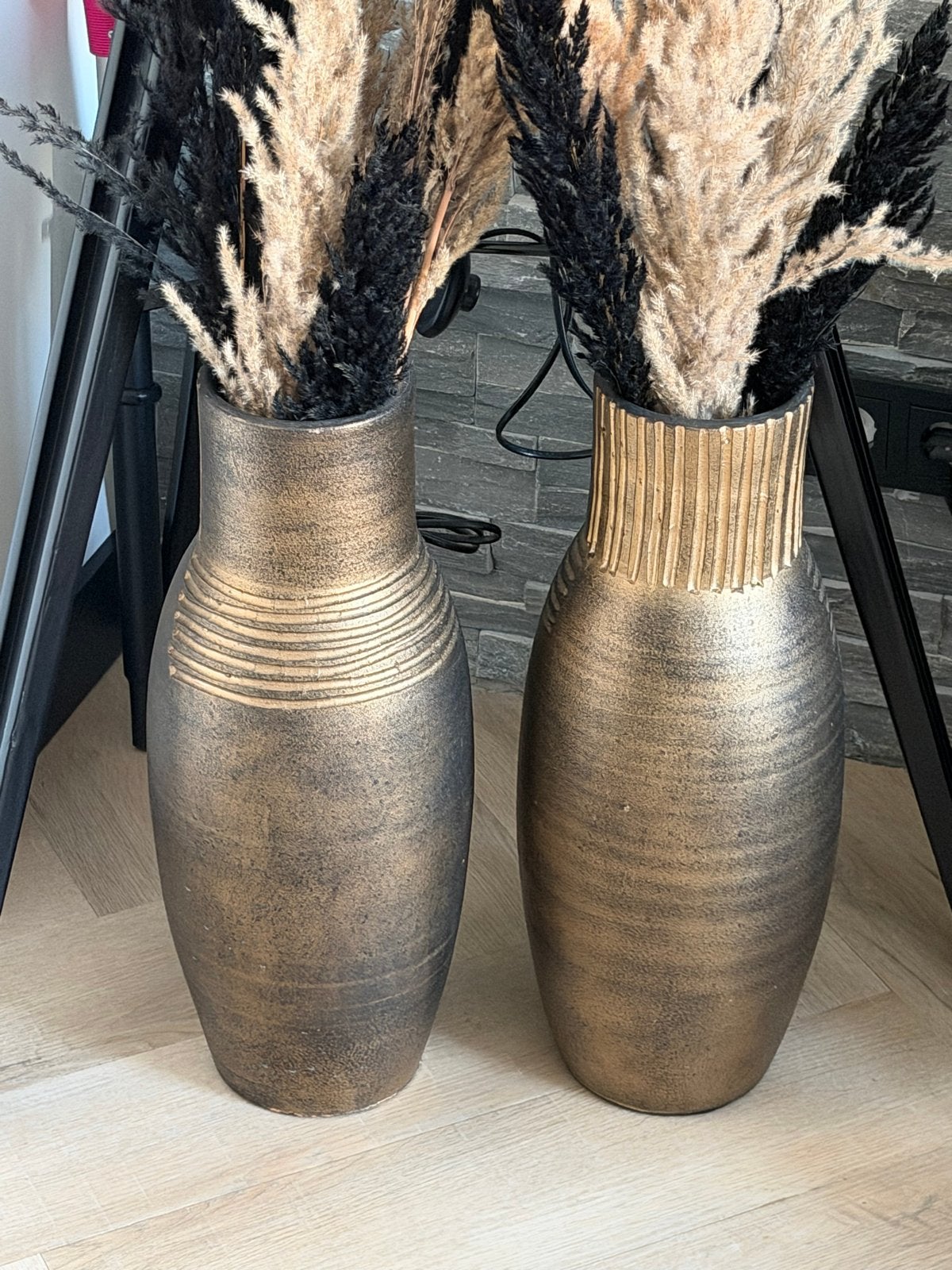 Set van 2 bronzen vazen met droogbloemen, Ophalen, Inclusief droogbloemen, Bruin, Zo goed als nieuw