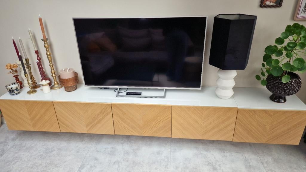 Besta 3 meter TV-meubel met 2 losse kasten en ophanging, Ophalen of Verzenden, Zo goed als nieuw, 200 cm of meer, Minder dan 100 cm