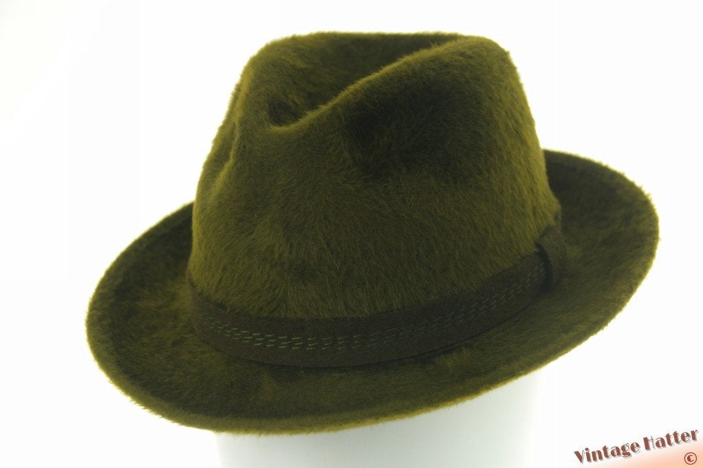 Vintage gleufhoed Wegener groen zacht haarvilt 56, Wegener, Hoed, Ophalen of Verzenden, 57 cm (M, 7⅛ inch) of minder