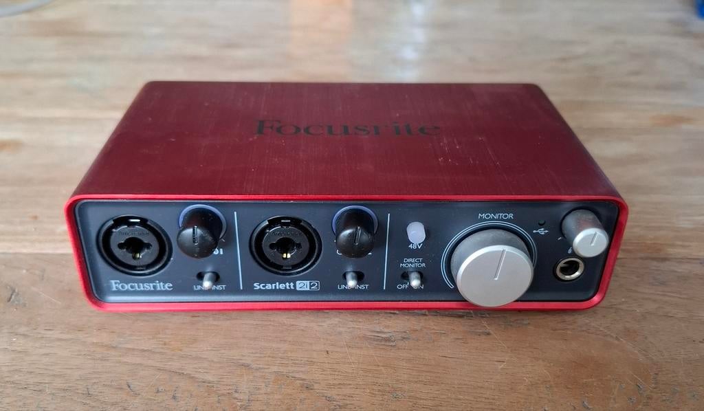 Focusrite Scarlett 2i2, Ophalen, Zo goed als nieuw, Focusrite