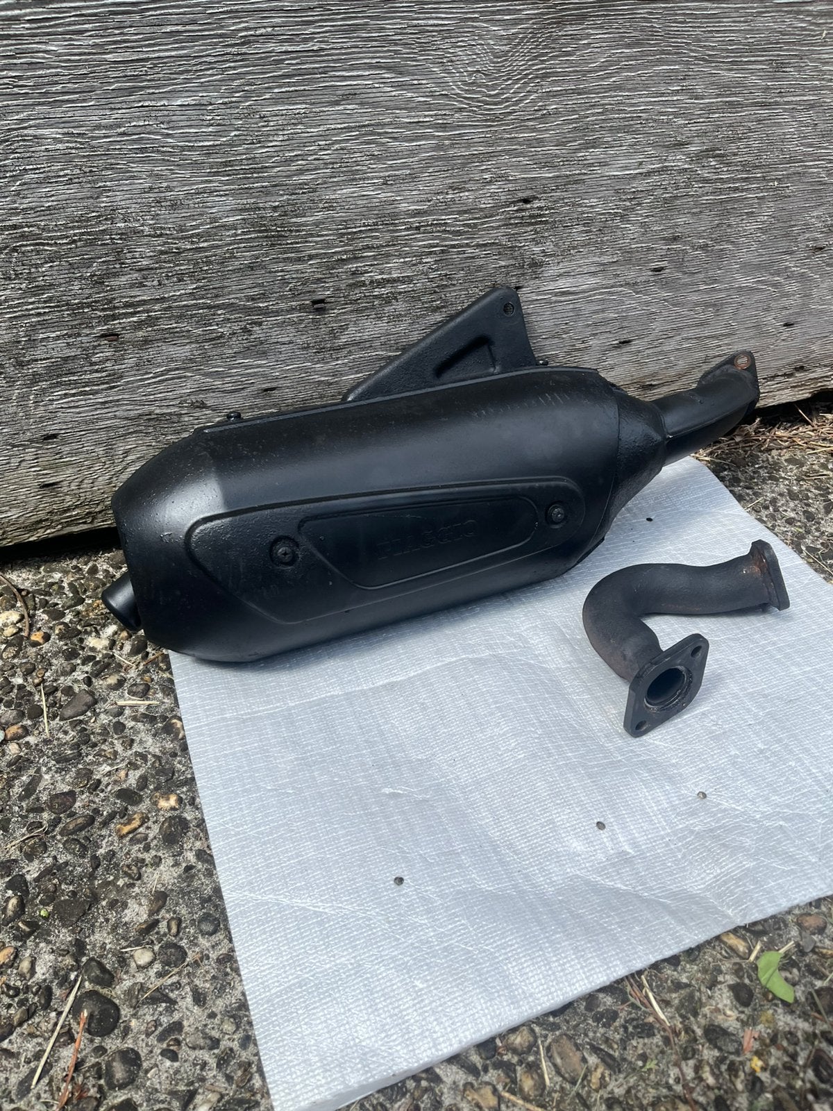 125/180 uitlaat katalized met voorbocht., Ophalen, Zo goed als nieuw, Uitlaat, Piaggio