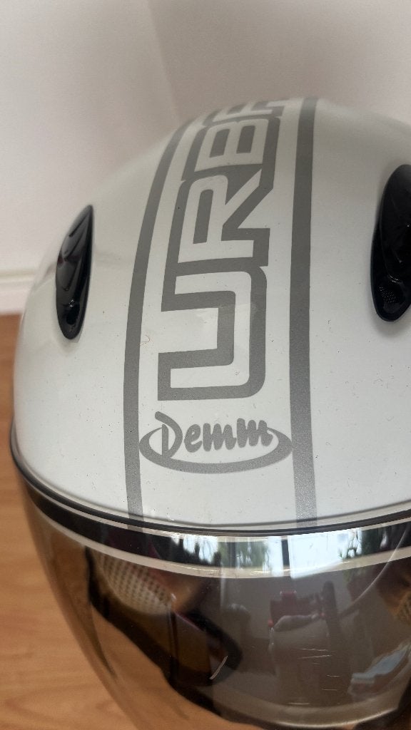 Valhelm, Ophalen, Zo goed als nieuw, Small, DEMM