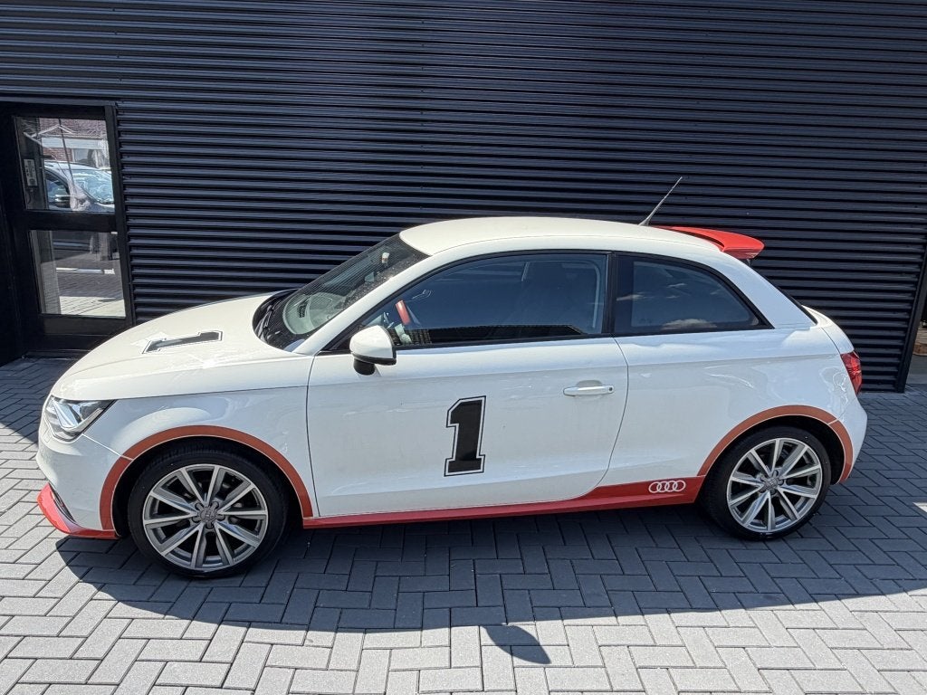 Audi A1 1.2TFSI COMPETITION KIT LEGEND| CLIMA| UNIEK| CRUISE, Euro 5, 86 pk, 4 cilinders, 4 stoelen