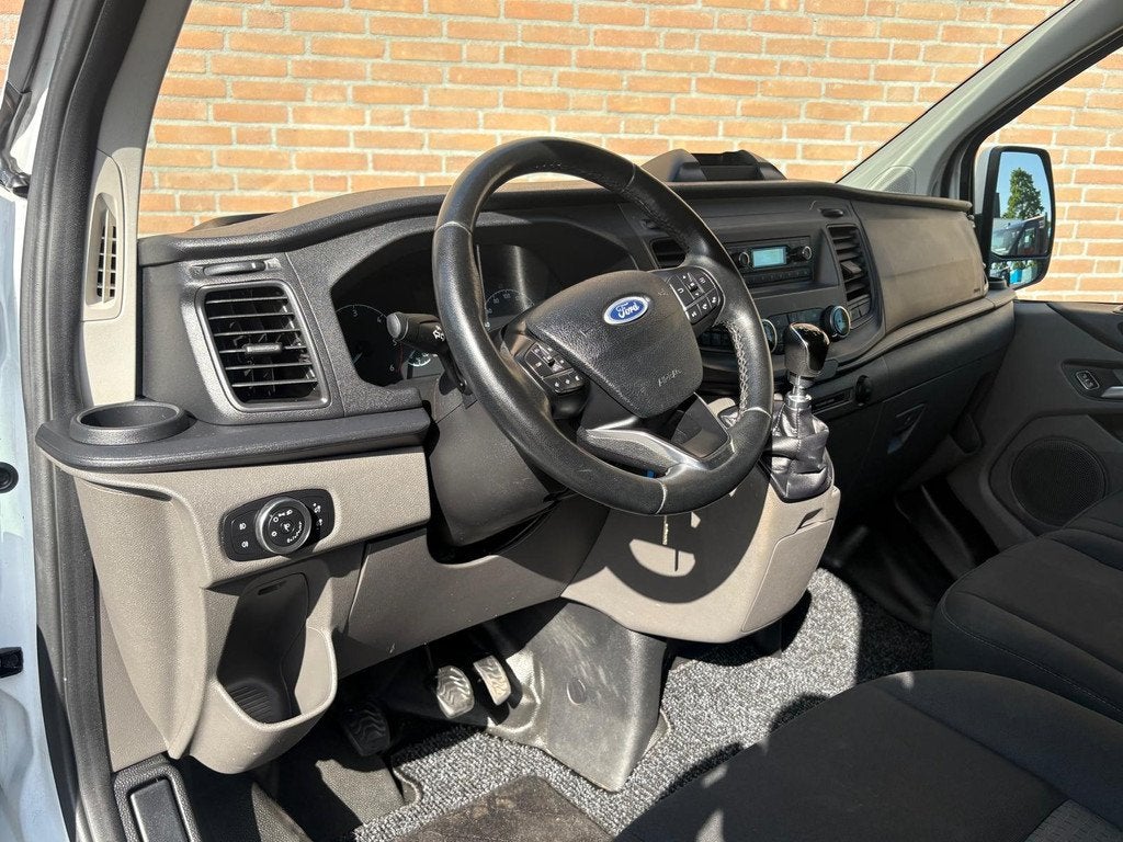 Ford Transit Custom 2.0TDCI 130PK Lang Raptor Edition / Euro, Voorwielaandrijving, LED verlichting, 4 cilinders, 2800 kg