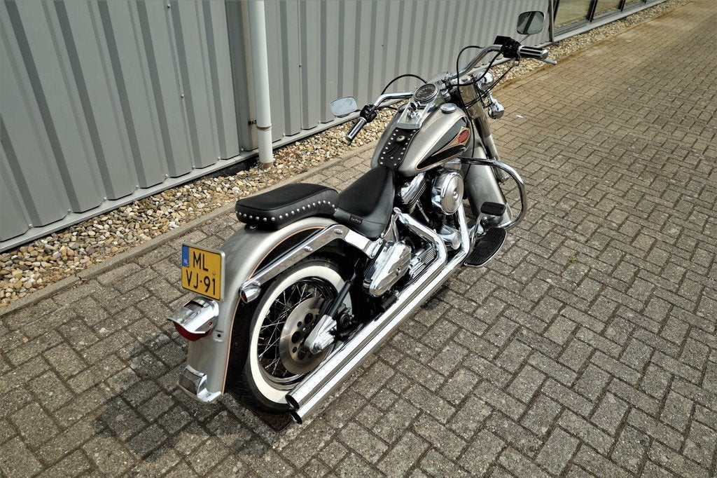 Harley-Davidson FLSTC Heritage Softtail Classic 22165 miles, Motoren, Motoren | Oldtimers, De Trompet 24
1601MK  ENKHUIZEN, NL