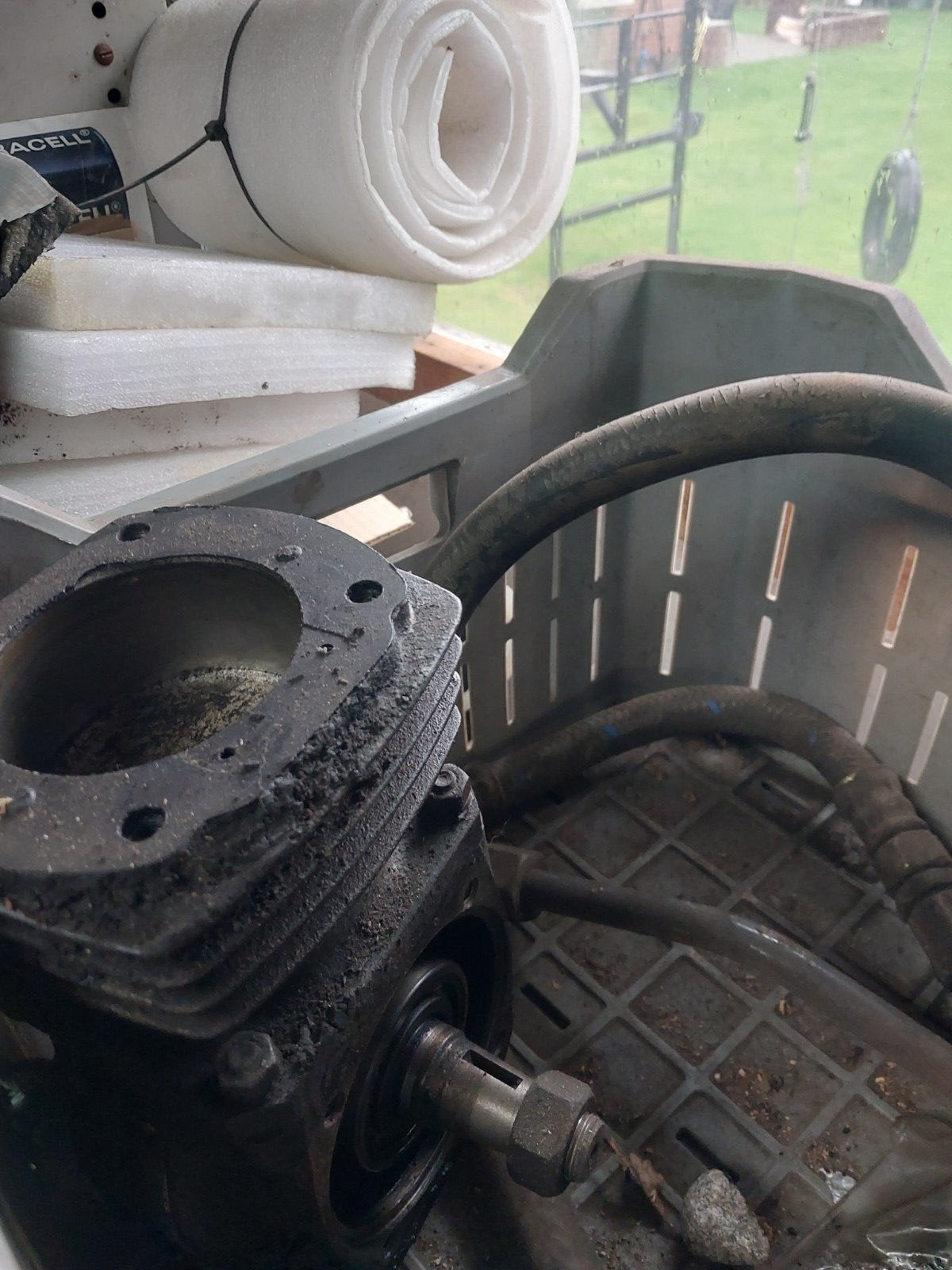 Fendt 600 serie  compressor met tank, Ophalen