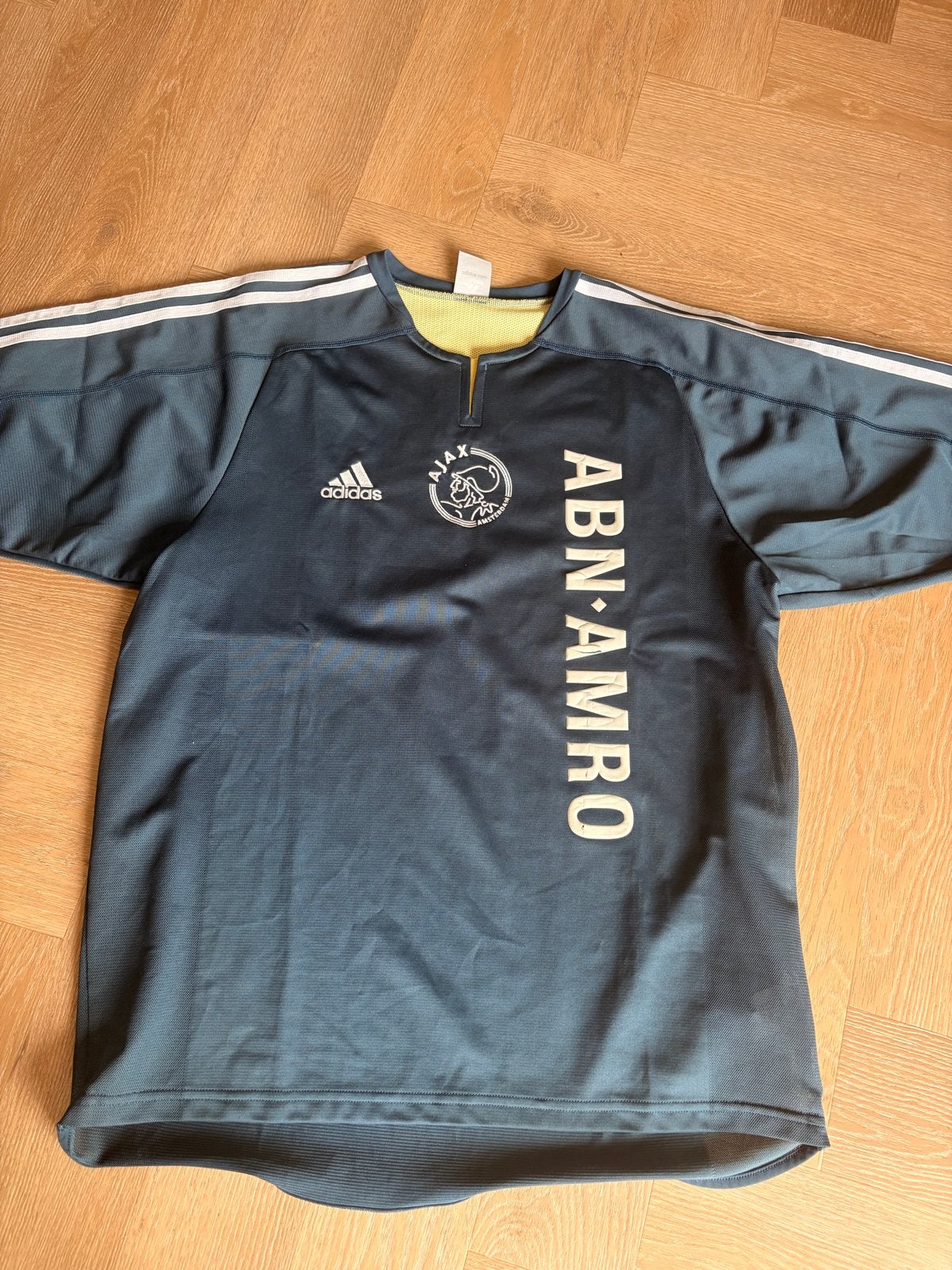Ajax uitshirt Adidas seizoen 2003-2004, Sport en Fitness, Ophalen of Verzenden, Gebruikt