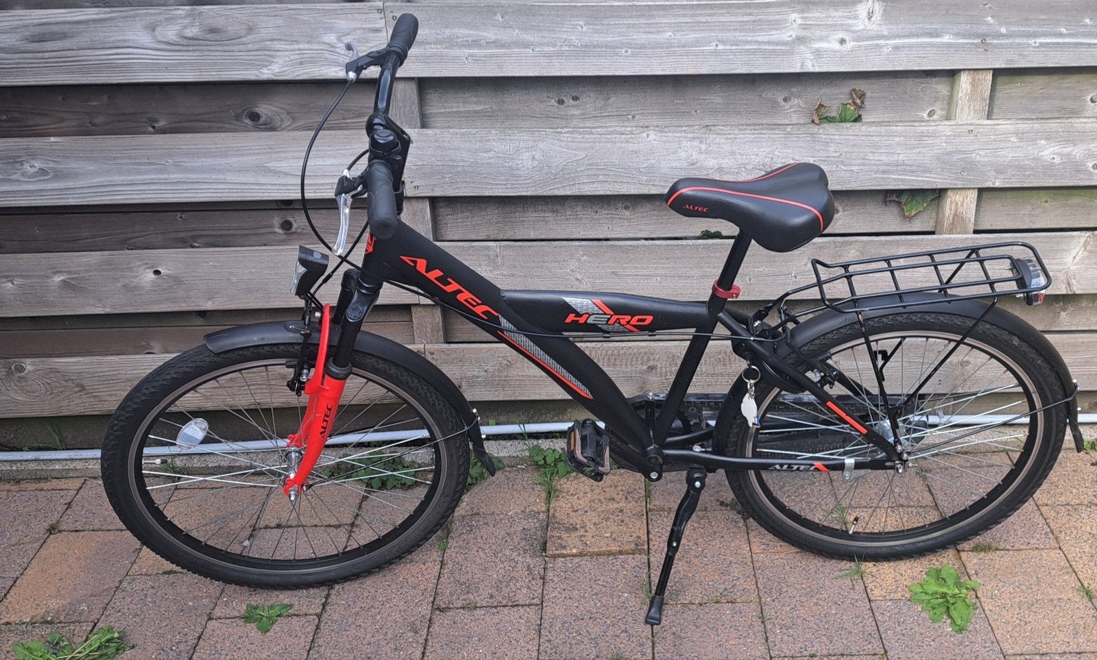 altec 24 inch jongensfiets, Fietsen en Brommers, Ophalen, Gebruikt, 24 inch