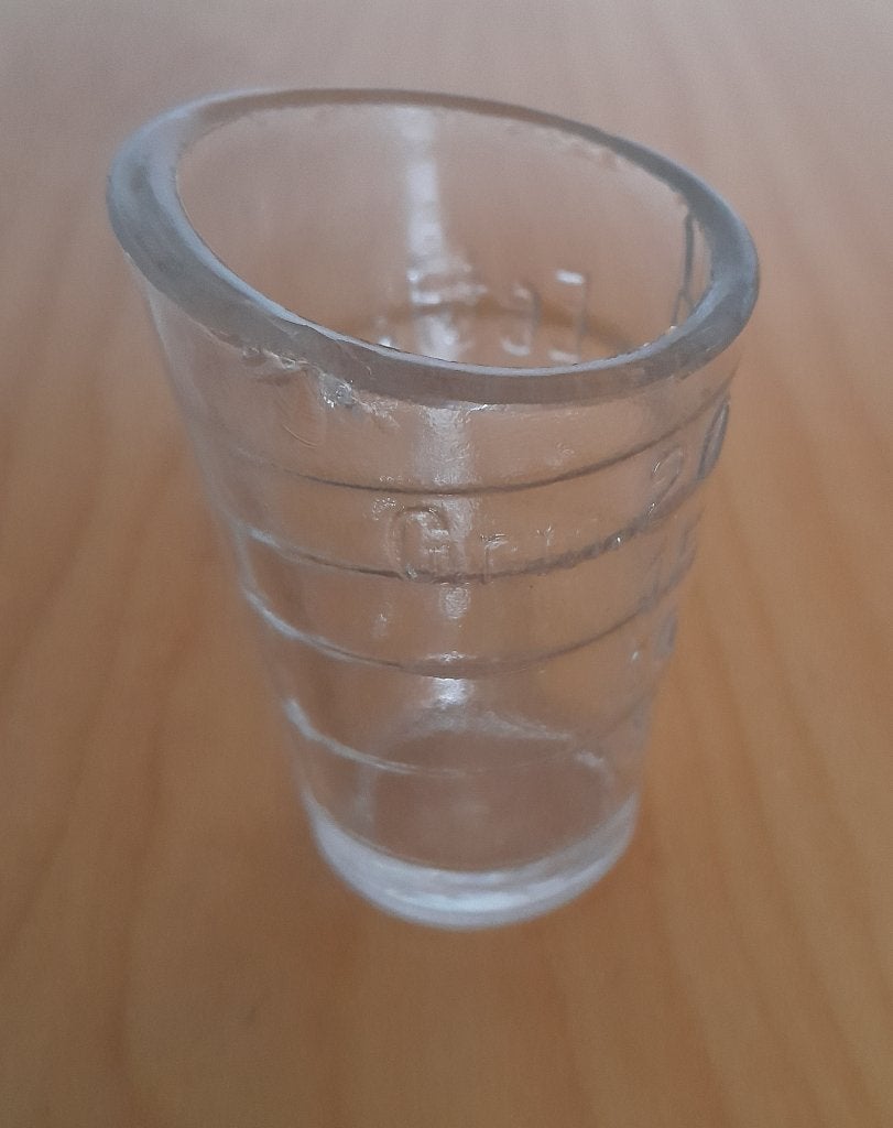 Antiek maatglas (jaren 20 vorige eeuw), Ophalen of Verzenden