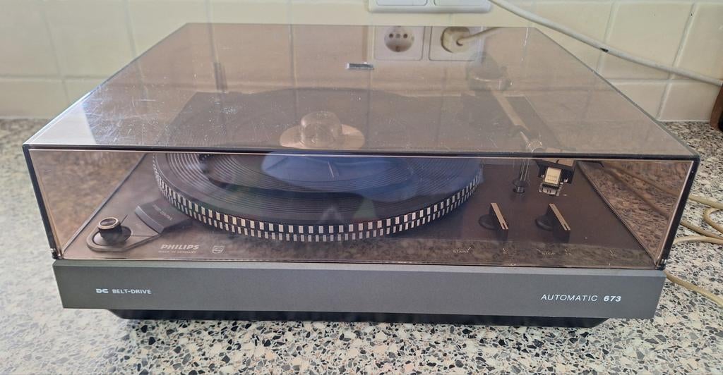 Philips vintage platenspeler automatic 673, Audio, Tv en Foto, Platenspelers, Ophalen of Verzenden, Philips