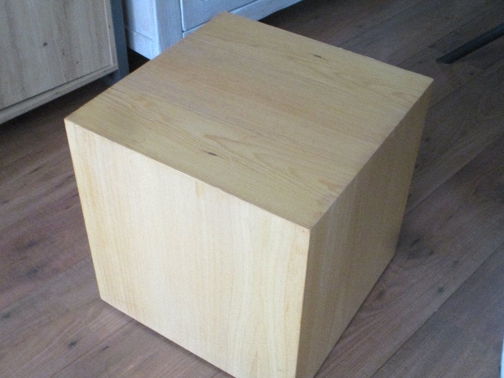 2 Houten Kubus Bijzettafels.v. a 75,00e, Ophalen, Minder dan 45 cm, Minder dan 55 cm, Gebruikt
