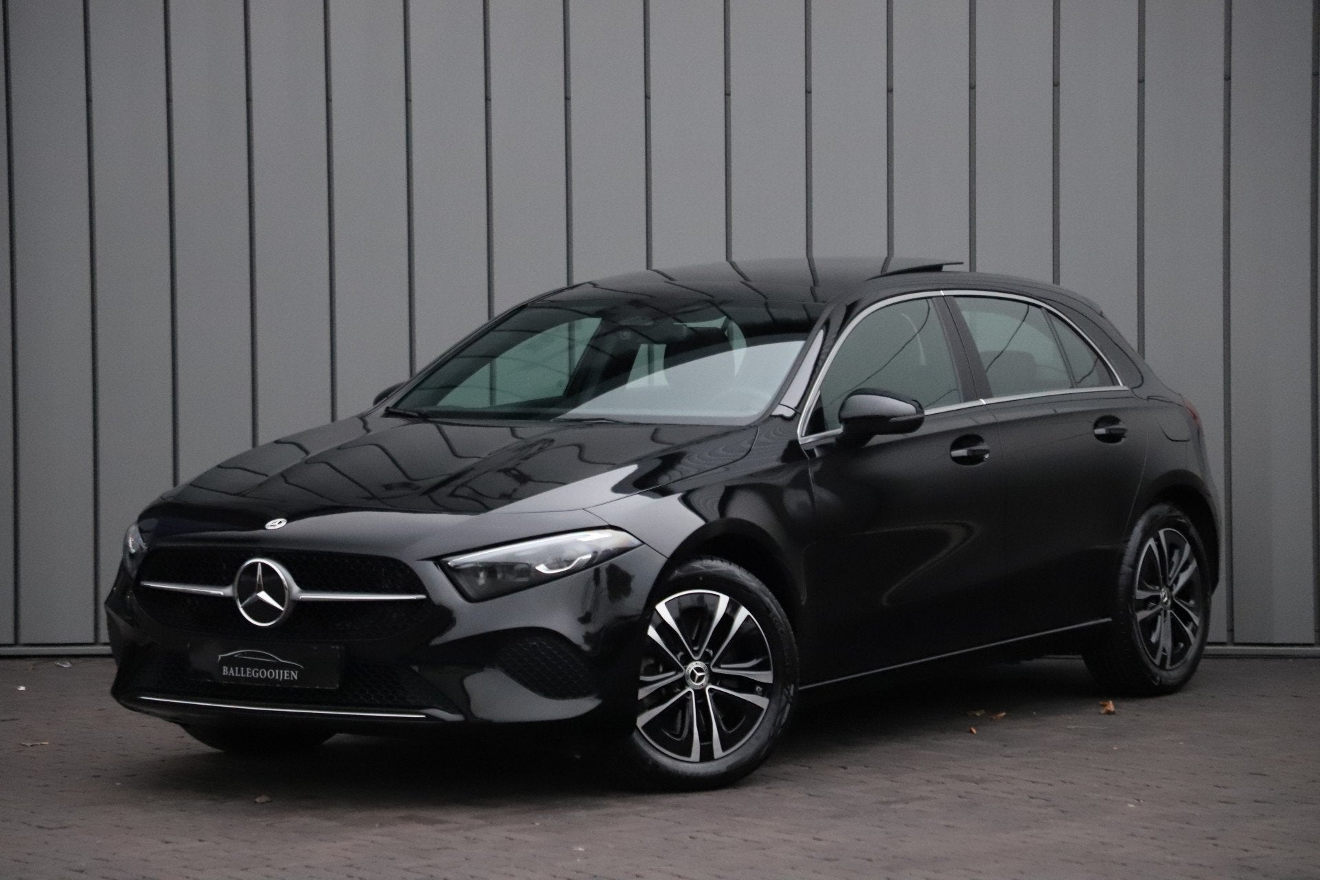 Mercedes-Benz A-Klasse 250e Business Solution | 218PK | Pano, Gebruikt, Zwart, 4 cilinders, Met garantie (alle)