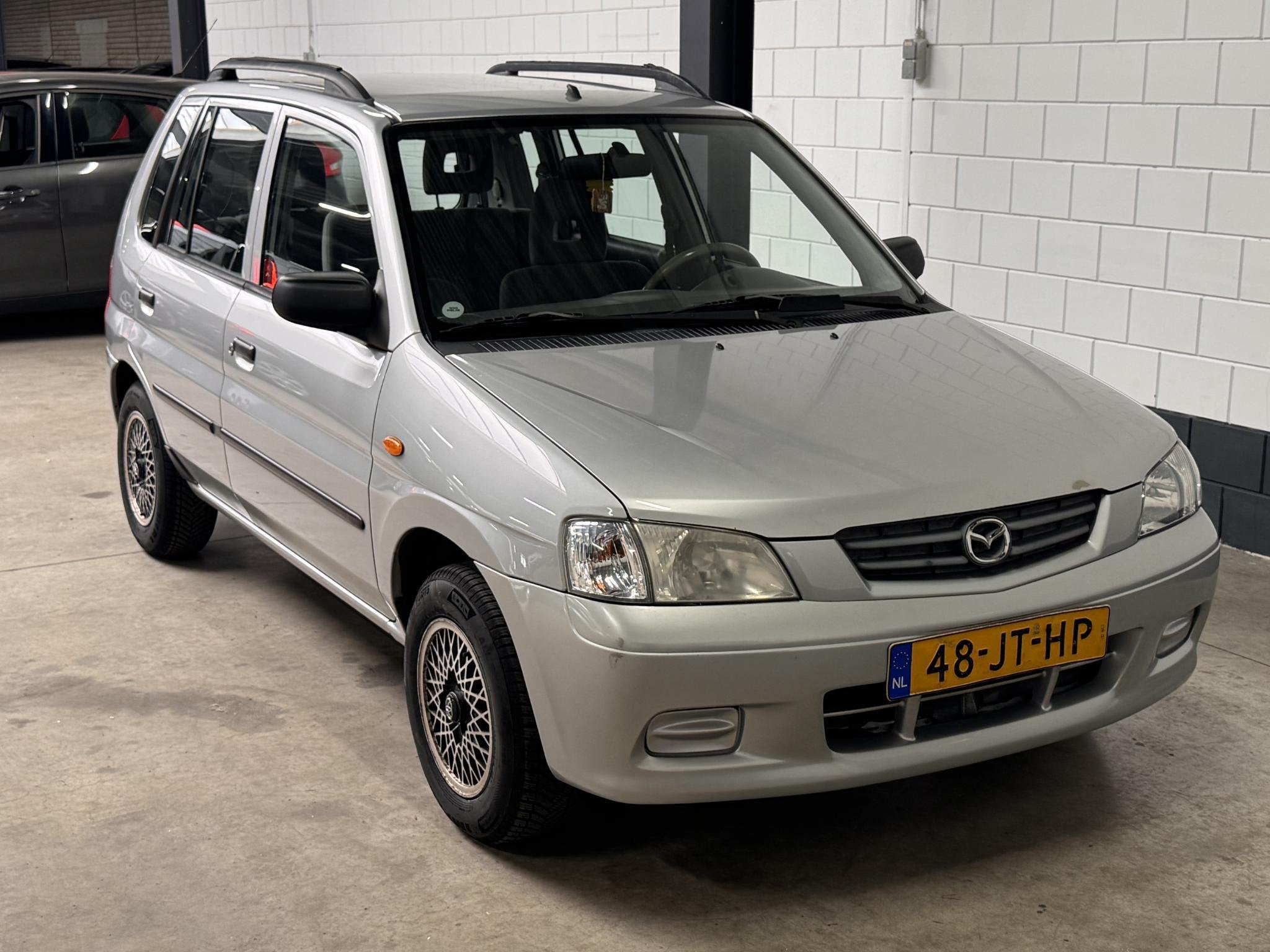 Mazda Demio 1.5 Exclusive, Auto's, Voorwielaandrijving, 31 €/maand, Handgeschakeld, 75 pk