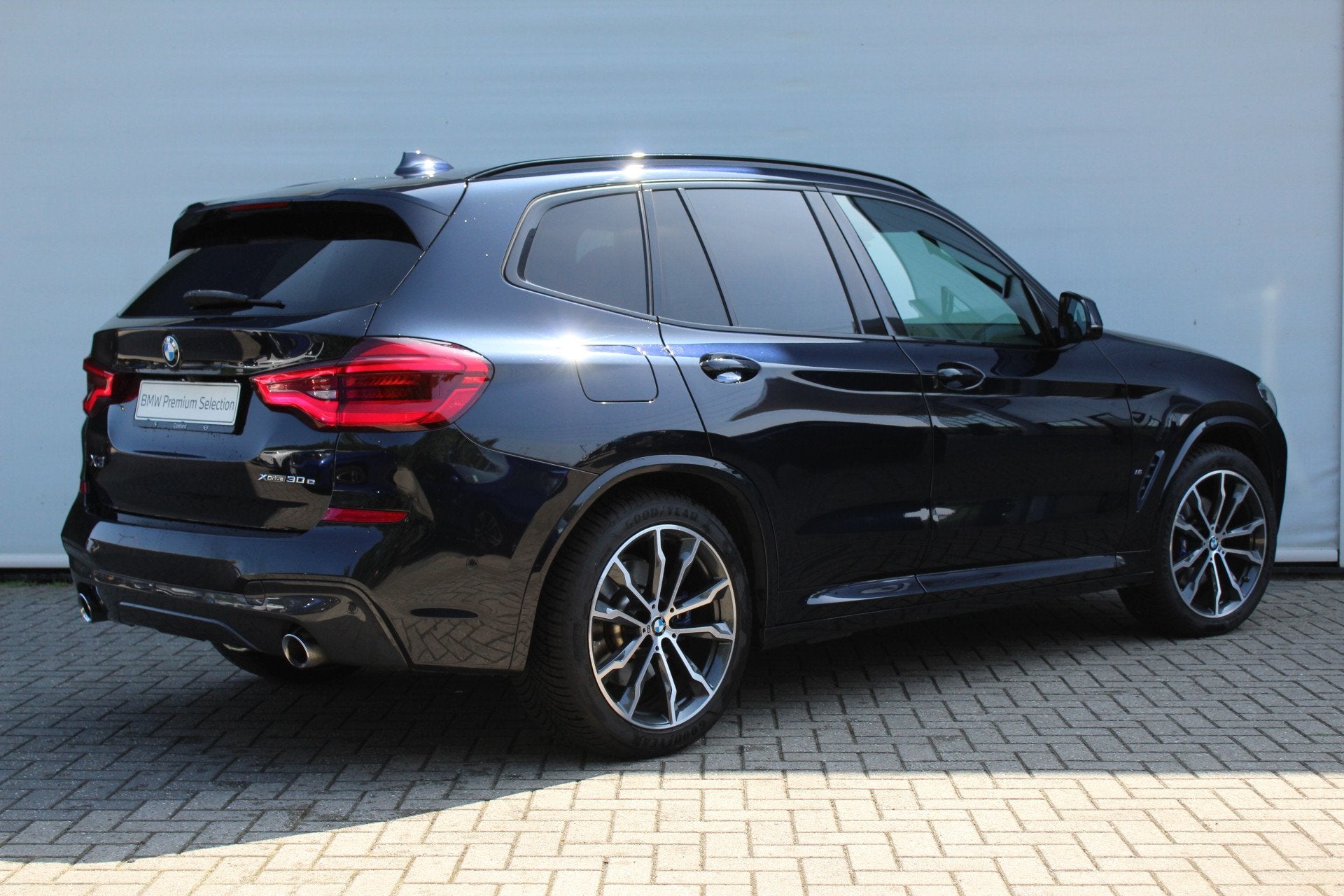 BMW X3 xDrive30e eDrive M Sport High Executive Automaat / Tr, Auto's, BMW, 1998 cc, Zwart, Bedrijf, Vierwielaandrijving