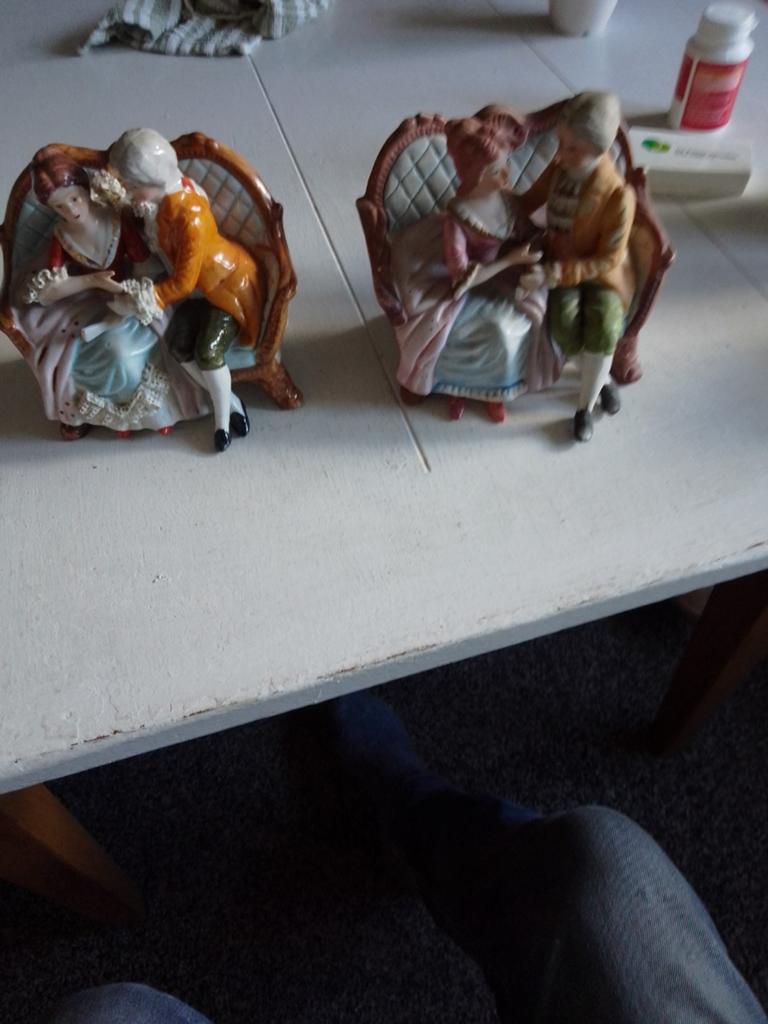 Porseleinen beeldjes, Antiek en Kunst, Ophalen of Verzenden