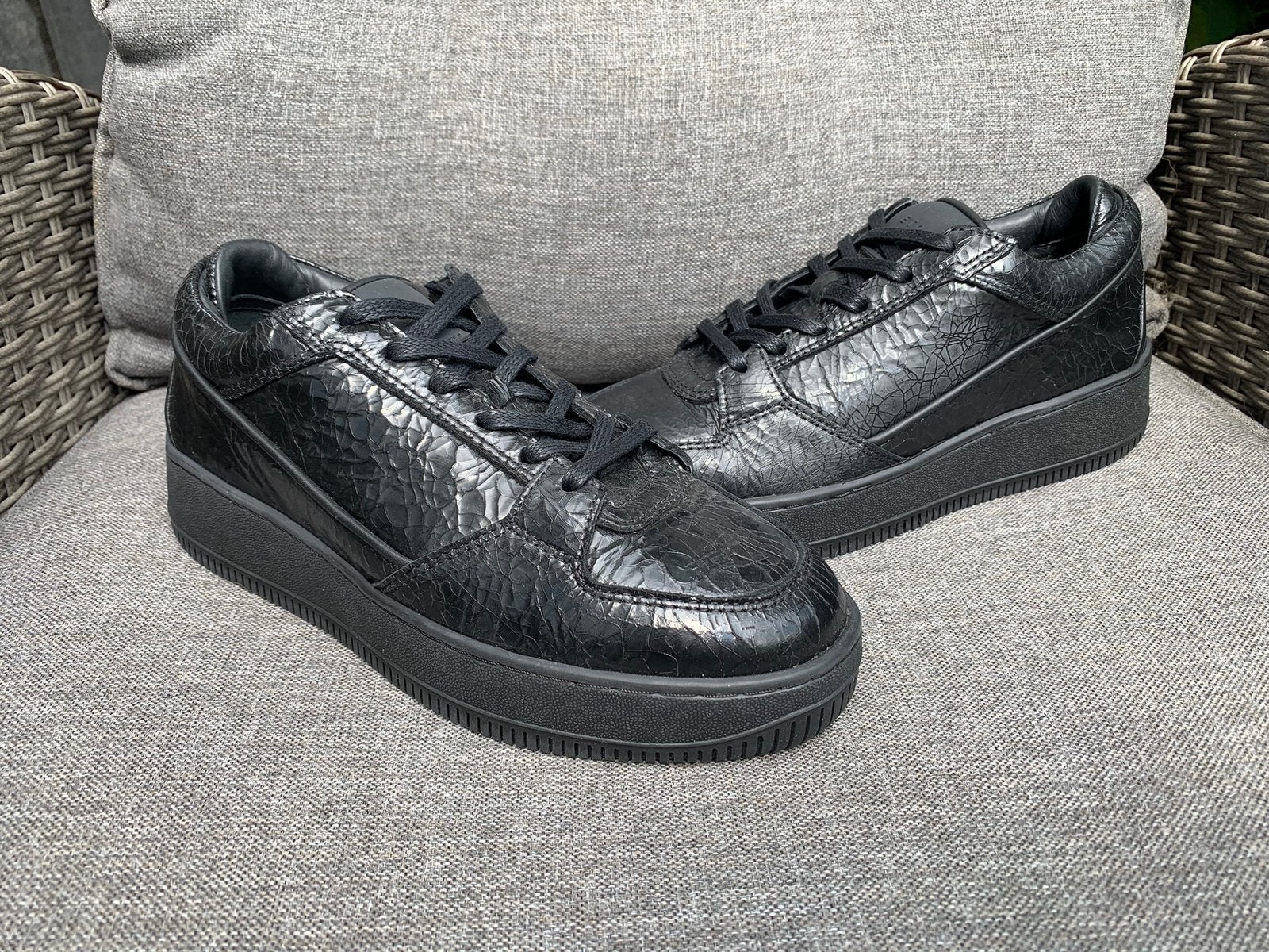 Super mooie zwarte leren sneakers van ETQ (Maat 37) NIEUW!!, Verzenden, Zwart, Nieuw, Sneakers of Gympen