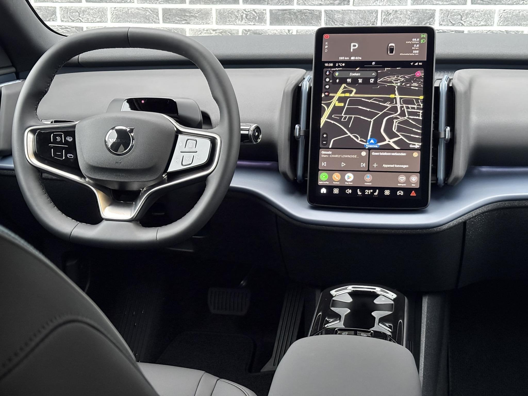 Volvo EX30 P5 Long Range Plus Black Edition Europa 69 kWh |, Auto's, Automaat, Achterwielaandrijving, Zwart, Leder en Stof