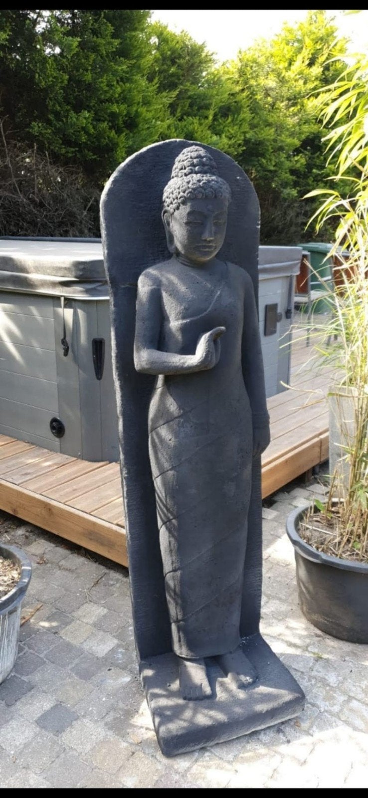 mooie grote staande buddha 152 cm hoog winterhard beton, Ophalen of Verzenden