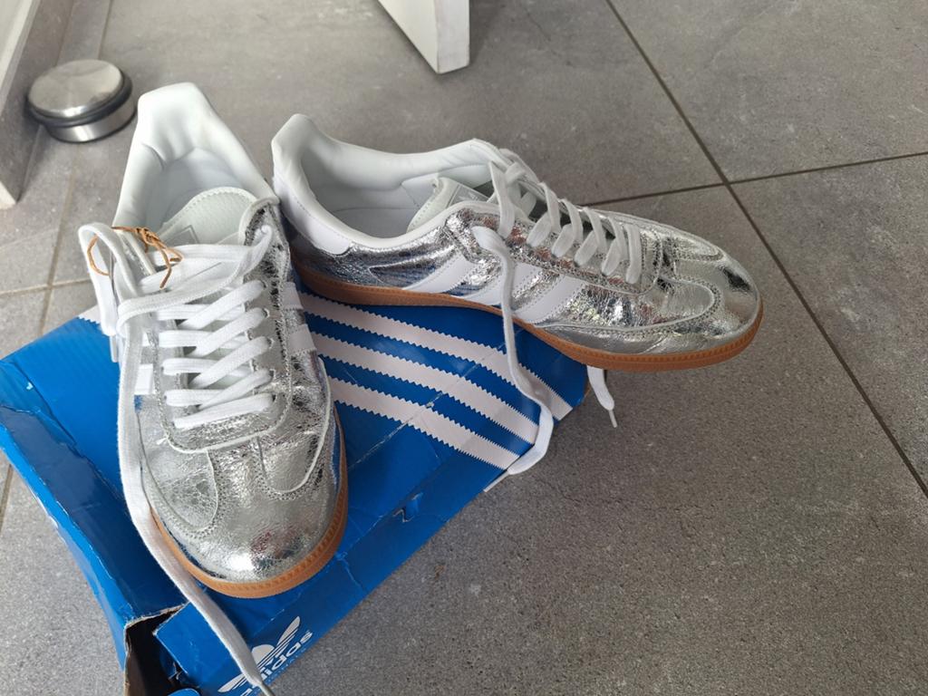 Adidas Samba OG Sneakers Zilver Maat 40 Nieuw met labels, Kleding | Dames, Overige kleuren, Adidas, Nieuw, Ophalen of Verzenden