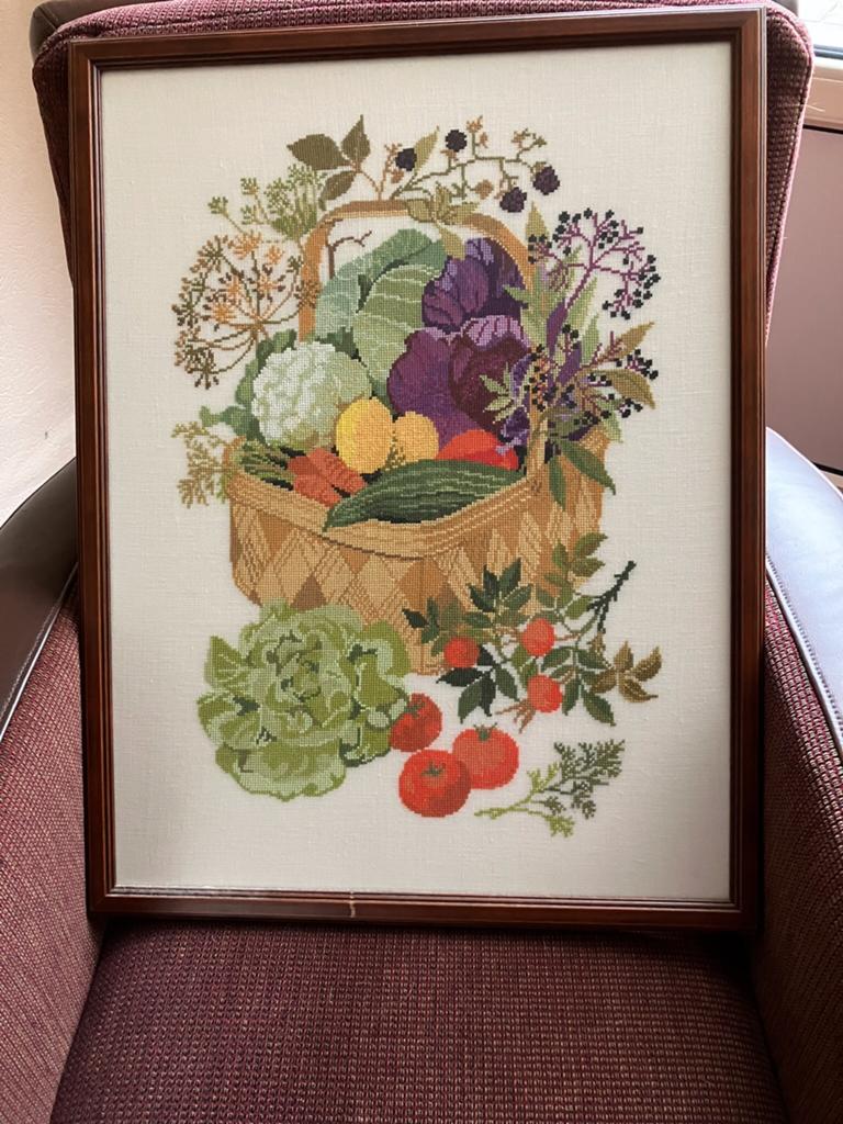 4 prachtige borduurwerken, Huis en Inrichting, Woonaccessoires | Schilderijen, Tekeningen en Foto's, Schilderij, Minder dan 50 cm