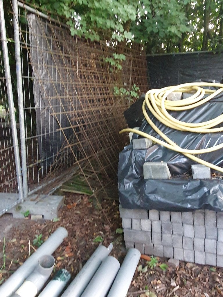 Metselstenen betonnetten, Doe-het-zelf en Verbouw, Ophalen, Zo goed als nieuw, Bakstenen