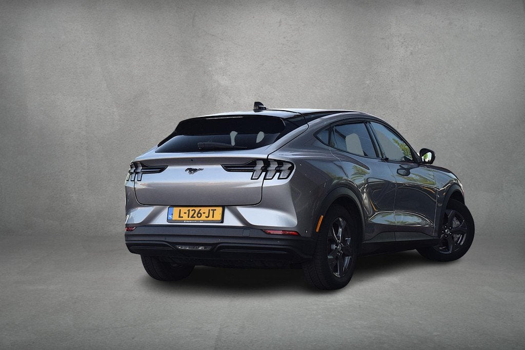 Ford Mustang Mach-E RWD 75 kWh | Pano | B&O | 360 Cam. | Mem, Auto's, Ford, Automatische klimaatregeling, Gebruikt, 750 kg, 258 pk