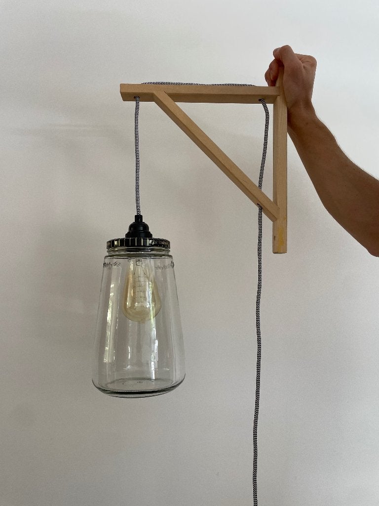 Hanglamp van Kesbecke Augurkenpot met Houten Steun, Huis en Inrichting, Lampen | Hanglampen, Gebruikt, Industrieel, Vintage, Landelijk, Duurzaam