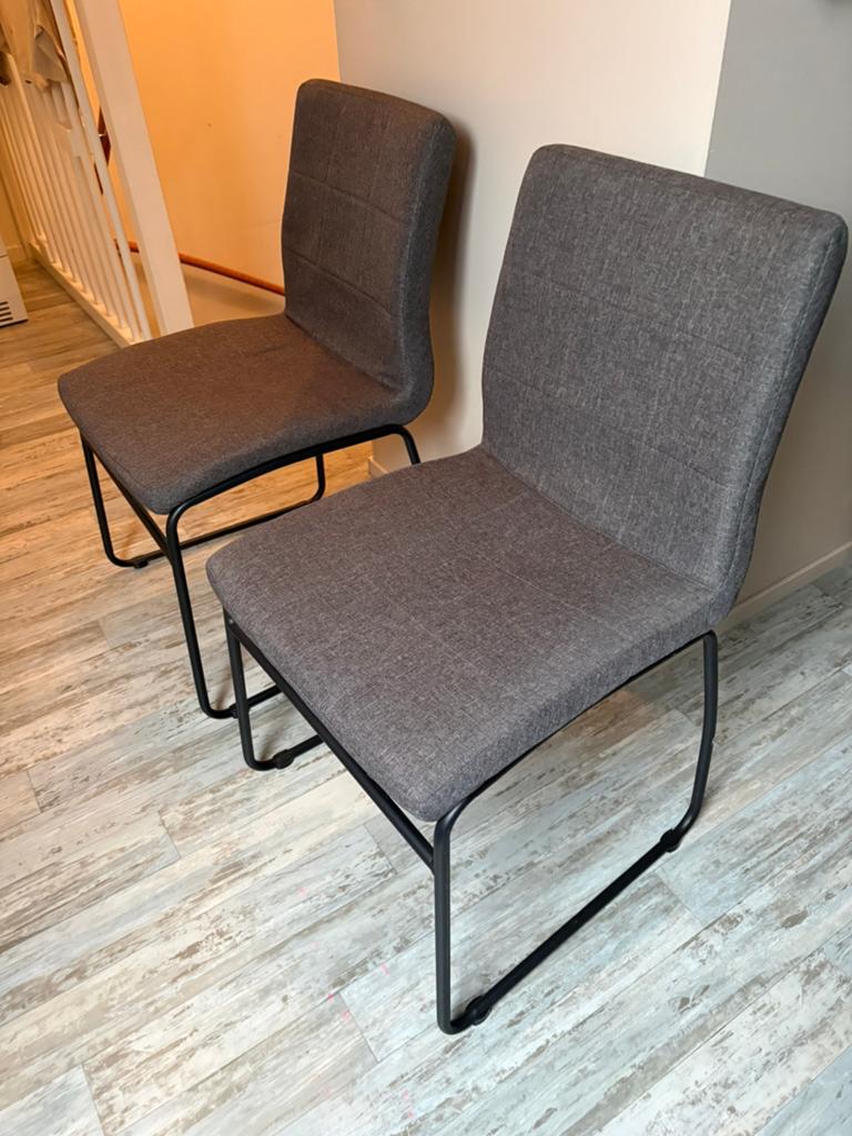 4 stoelen van Jysk, Twee, Ophalen of Verzenden, Zo goed als nieuw, Stof