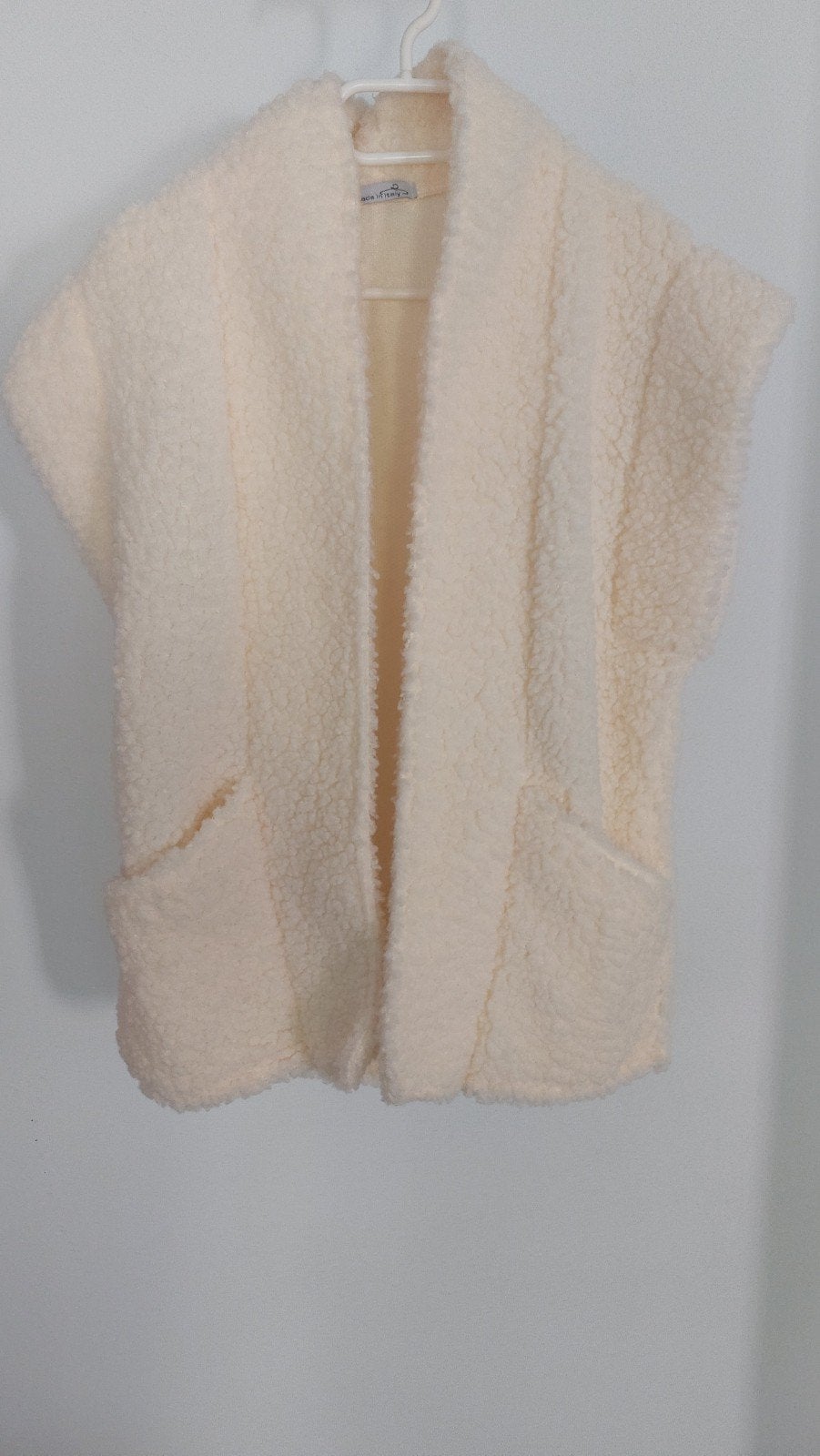 Crèmekleurig Teddy Gilet - Maat L/XL, Ophalen of Verzenden, Zo goed als nieuw, Maat 42/44 (L), Beige