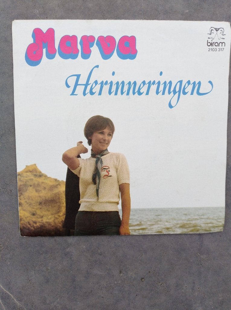 MARVA: "Herinneringen"/MARVA-SETJE!, Ophalen of Verzenden, Zo goed als nieuw, 7 inch, Levenslied of Smartlap
