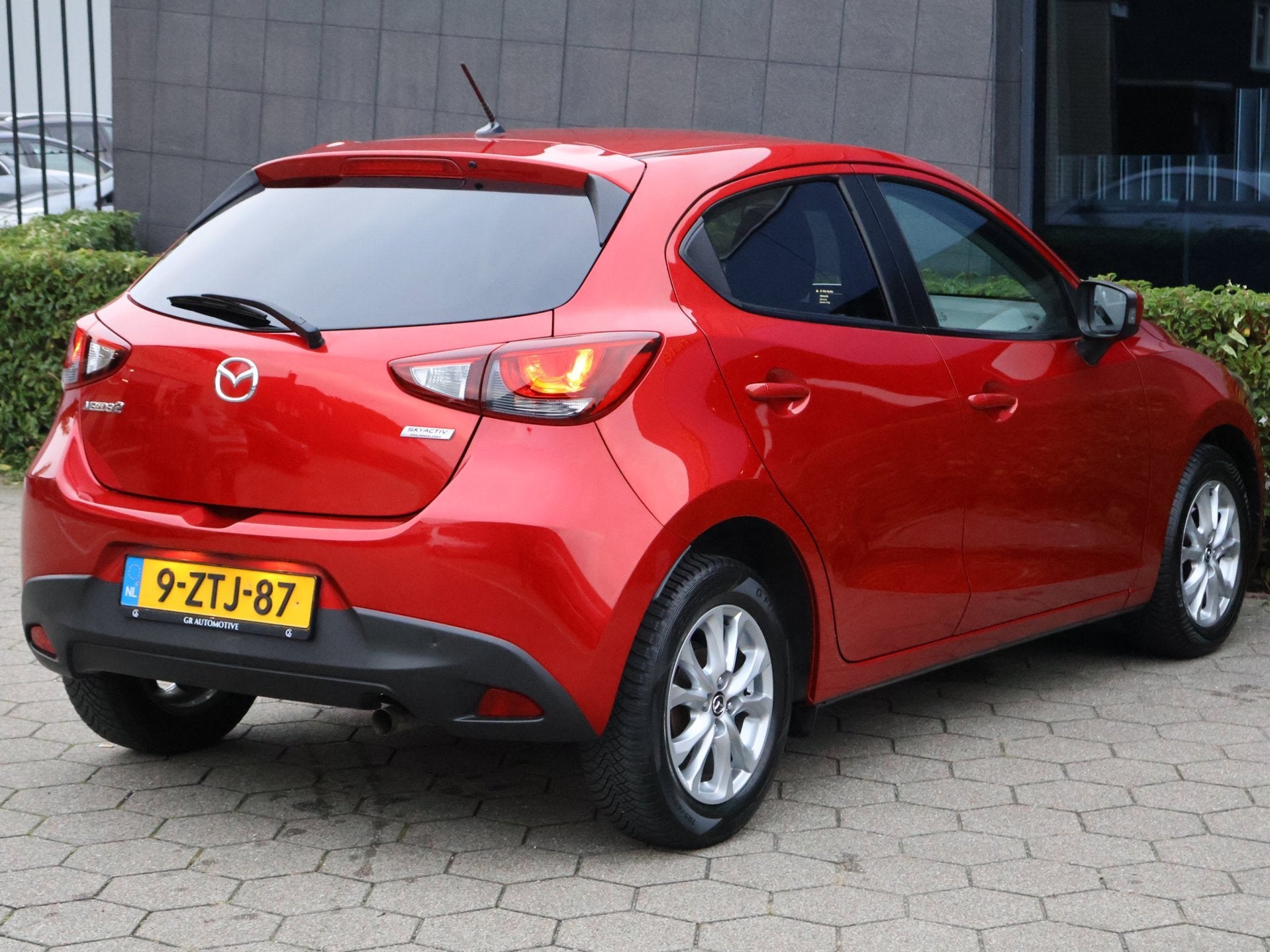 Mazda 2 1.5 Skyactiv-G|Nav|Cruise|Airco|LMV|, Auto's, Voorwielaandrijving, Stof, Gebruikt, 4 cilinders